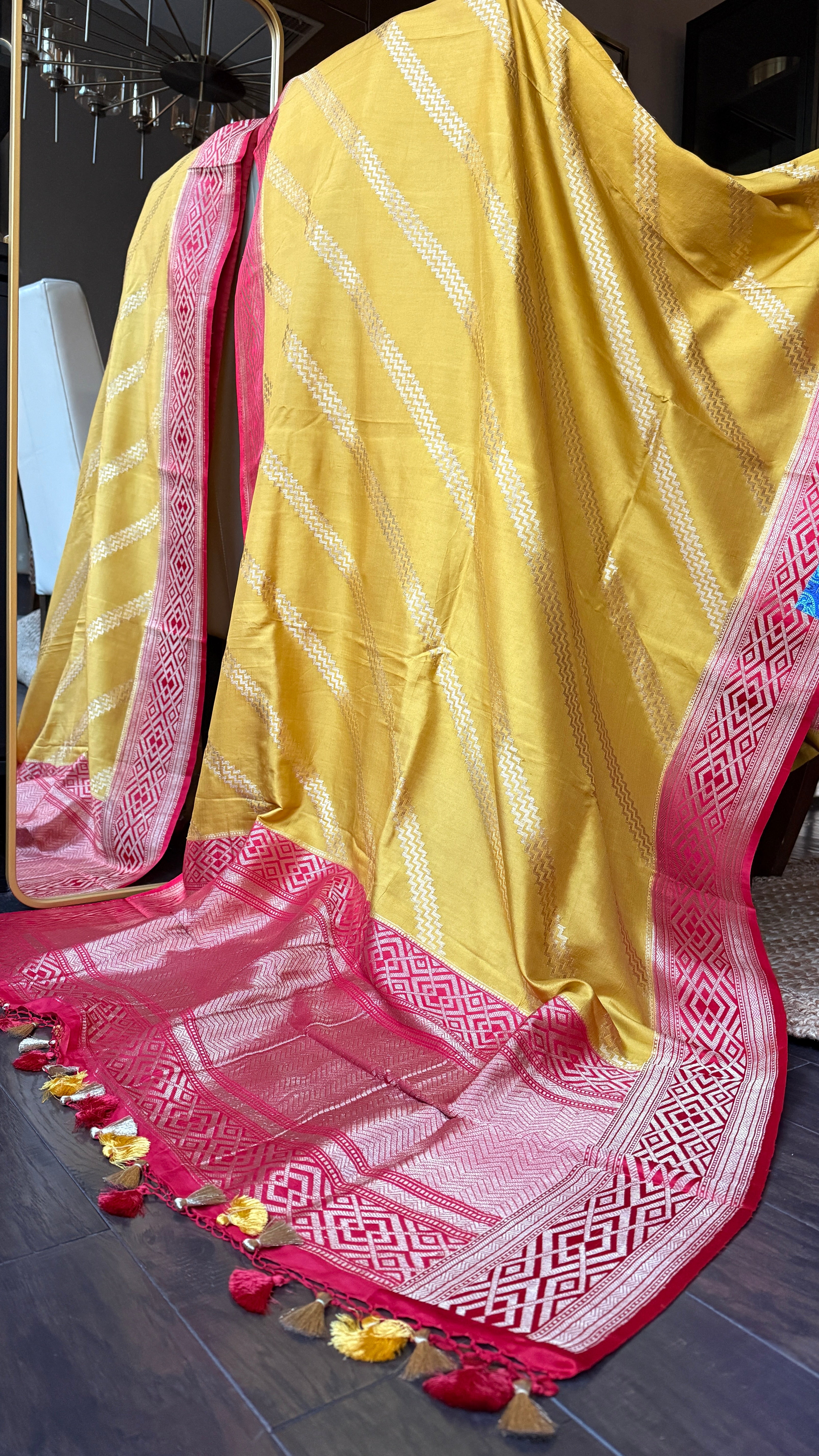 Pure Silk Katan Banarasi- Yellow Red Kadhua