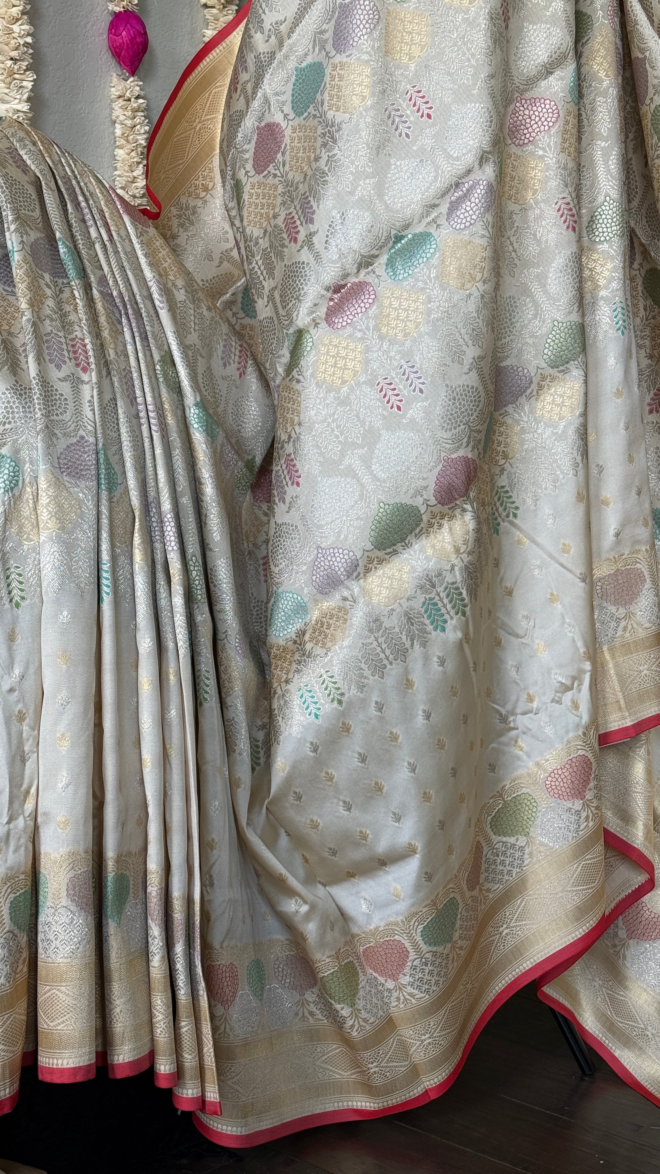 Soft Silk Banaras Brocade Saree - Beige