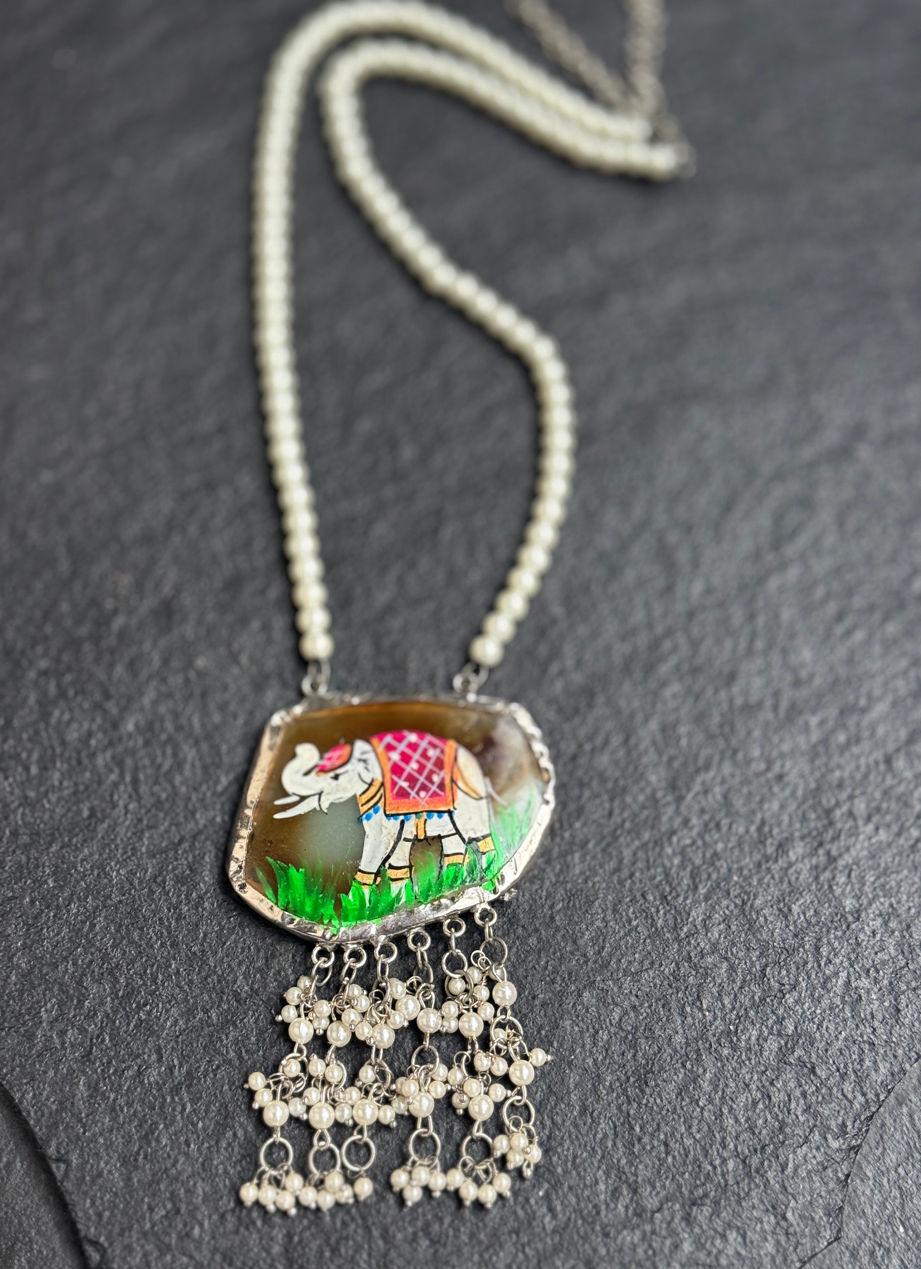 Pearl Necklace - Elephant Pendent