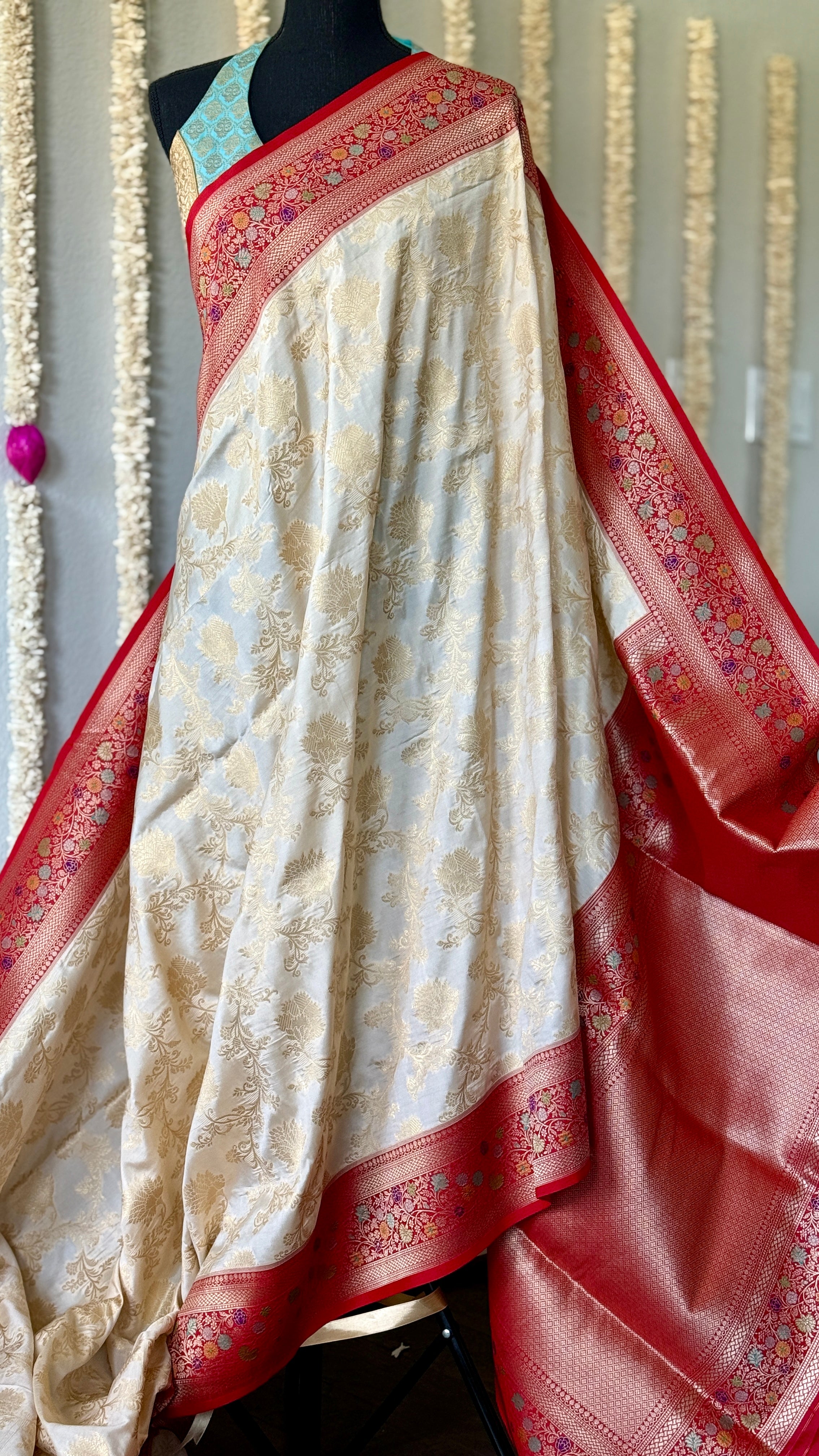 Soft Silk Banaras Saree - Cream Red