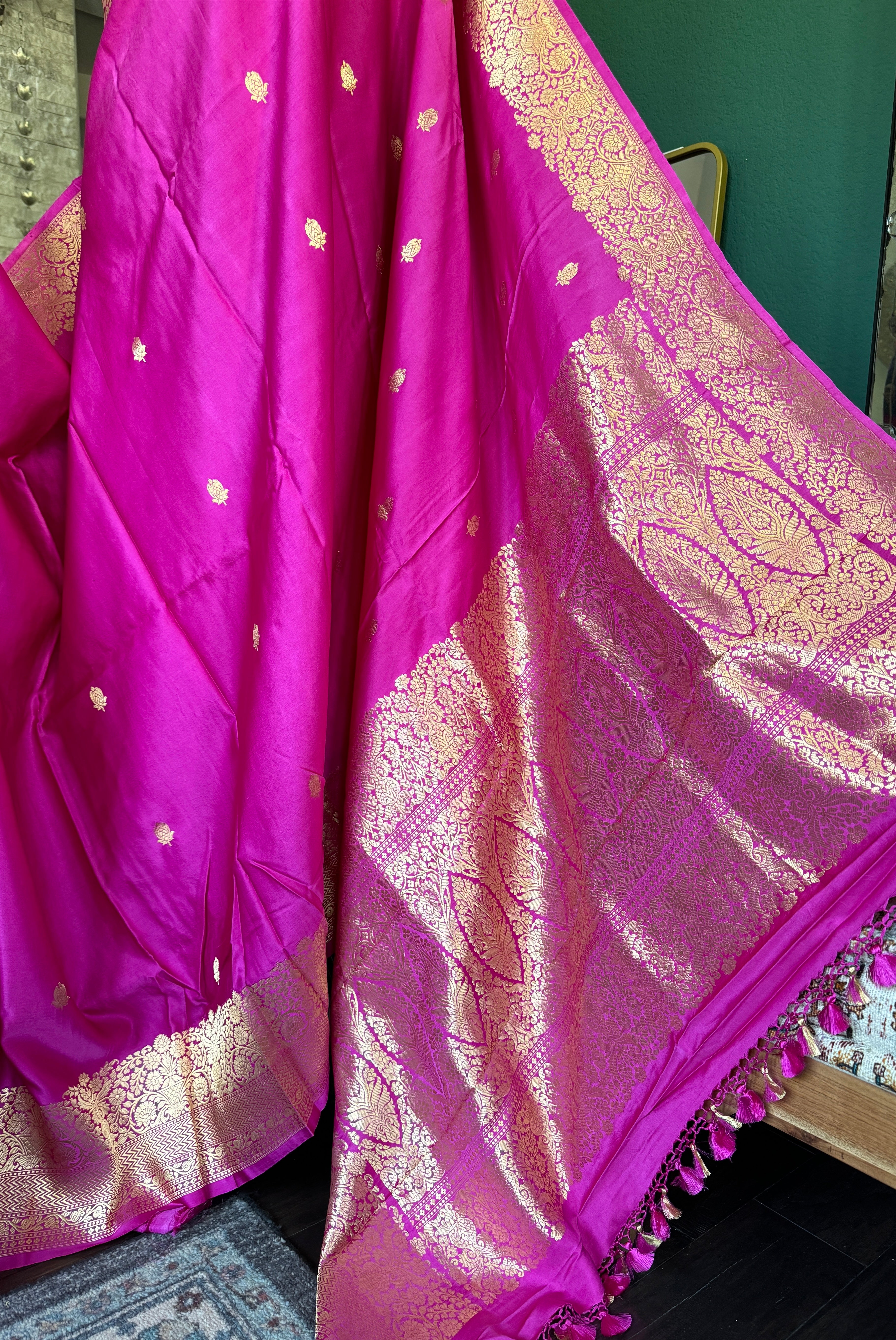 Pure Silk Mashru Banarasi- Magenta Pink