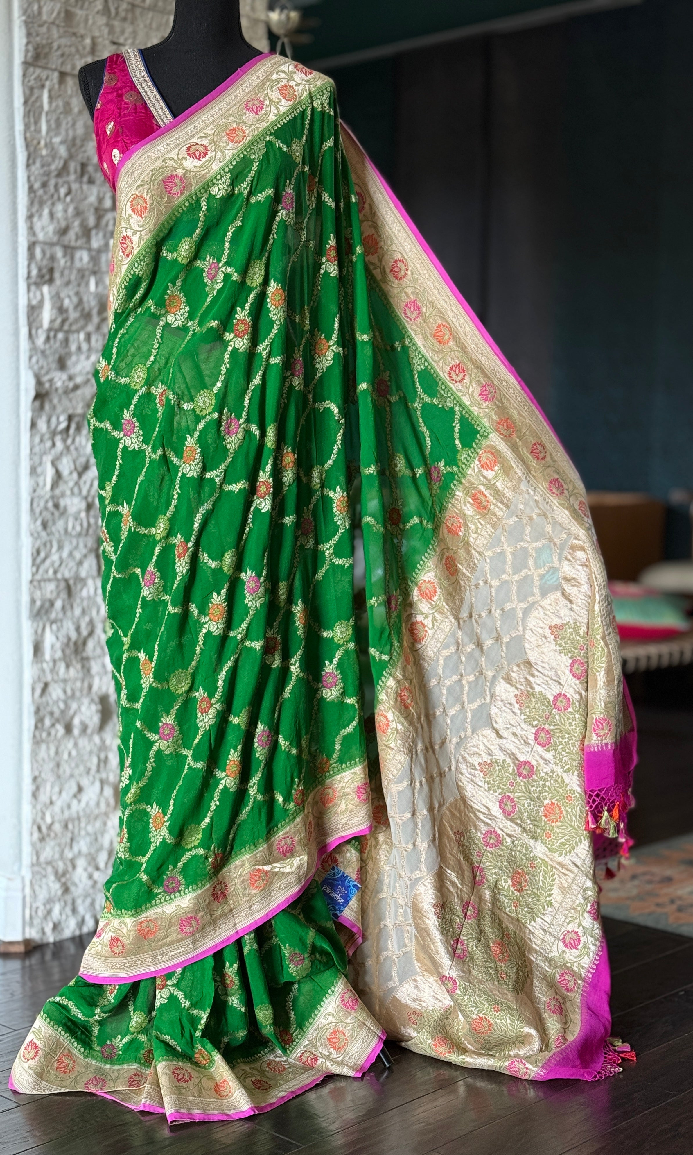 Khaddi Georgette Paithani Banarasi - Green Cream Meenakari