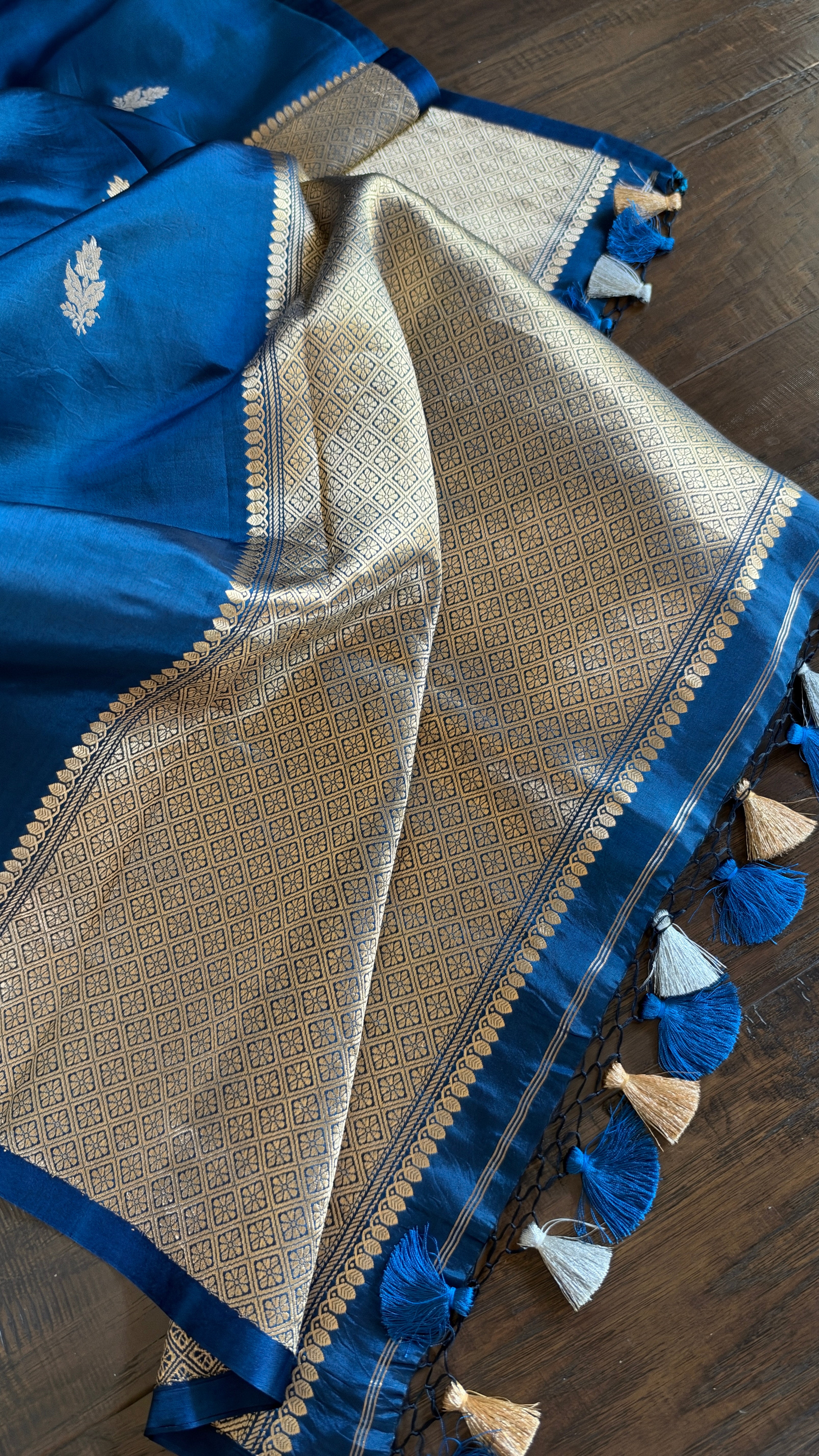 Pure Silk Banarasi Khadhua - Metallic Blue
