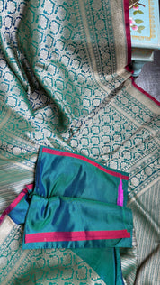 Pure Silk Katan Banarasi- Peocock Green Dual Shaded
