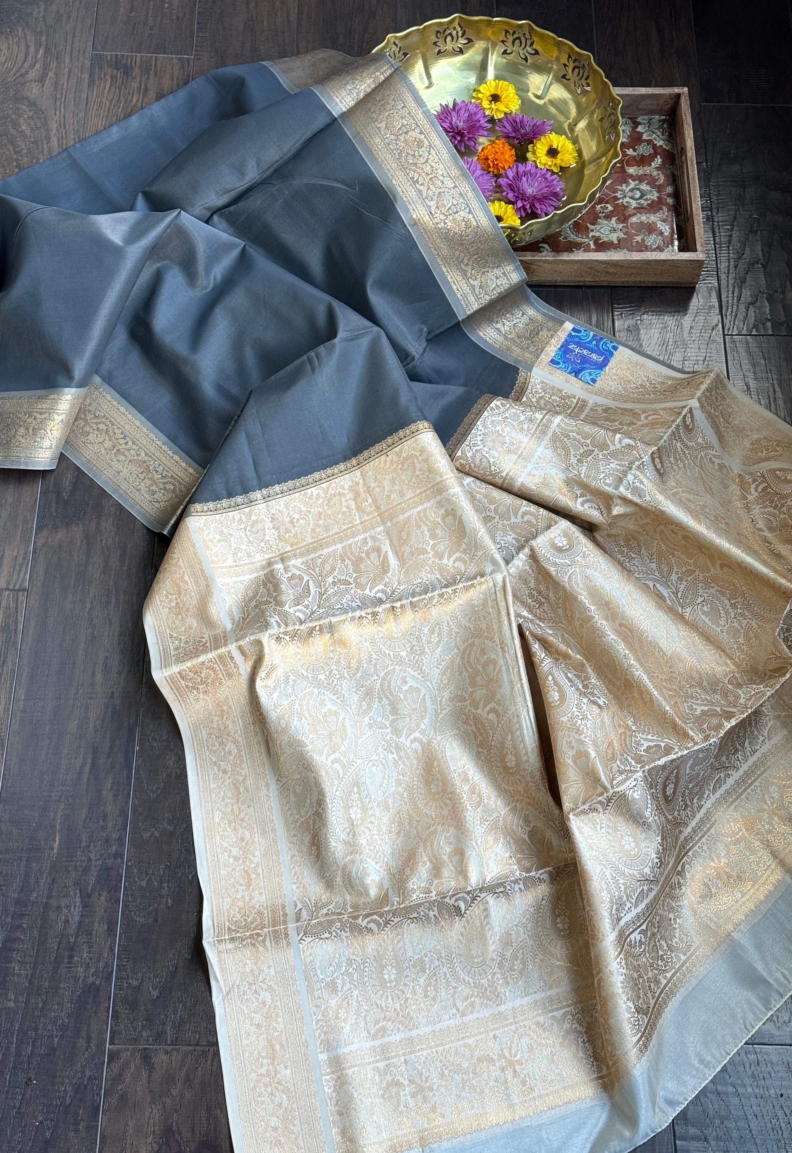 Soft Silk Valkalam - Grey Golden Zari