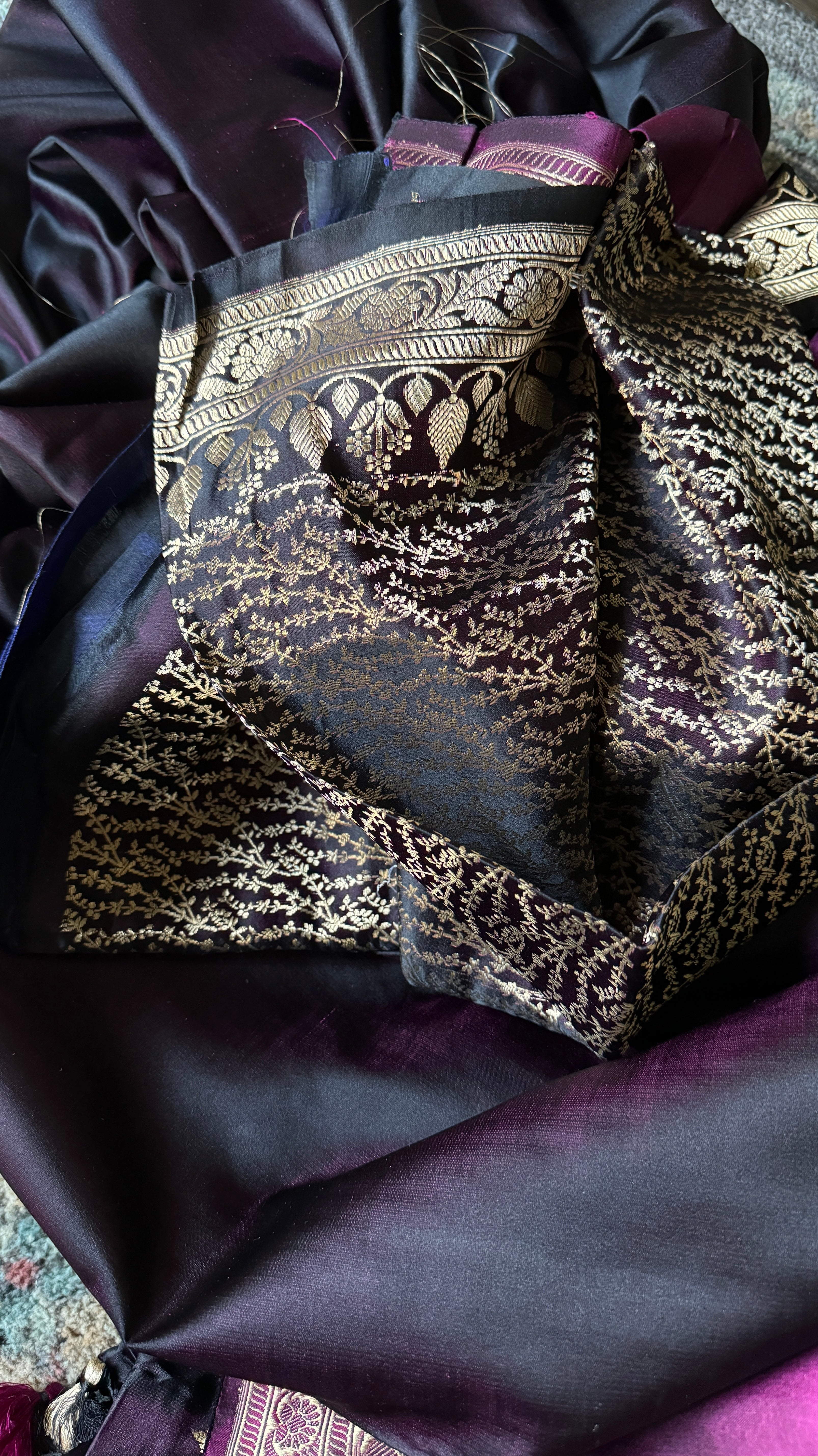 Pure Silk Mashru Banarasi- Black Purple