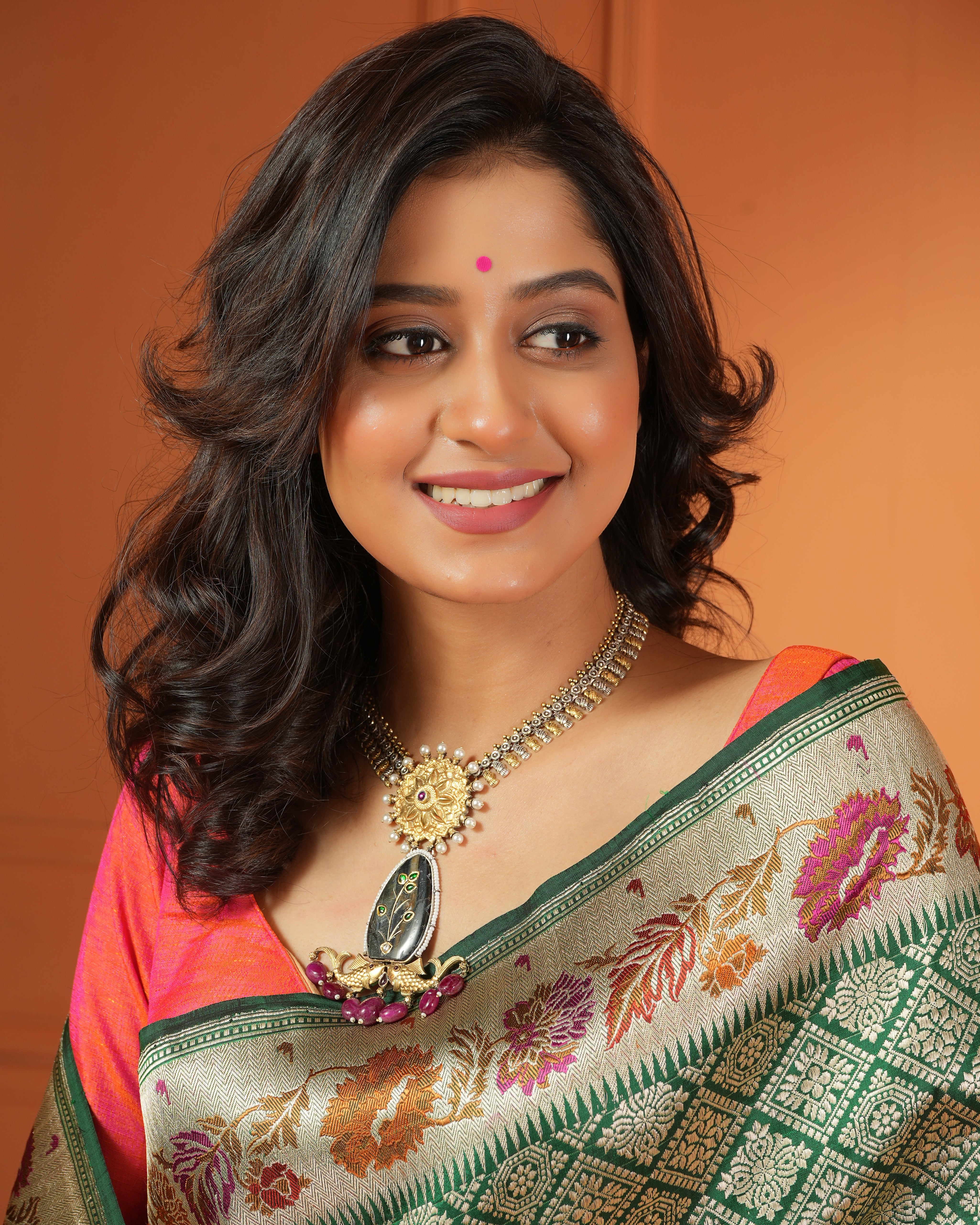 Pure Silk Paithani Brocade Banarasi- Dark Green