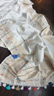 Pure Katan Silk Kadhua Banarasi - White antique Zari