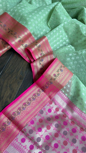 Kora Silk Banaras Chanderi - Pista  Green Paithani