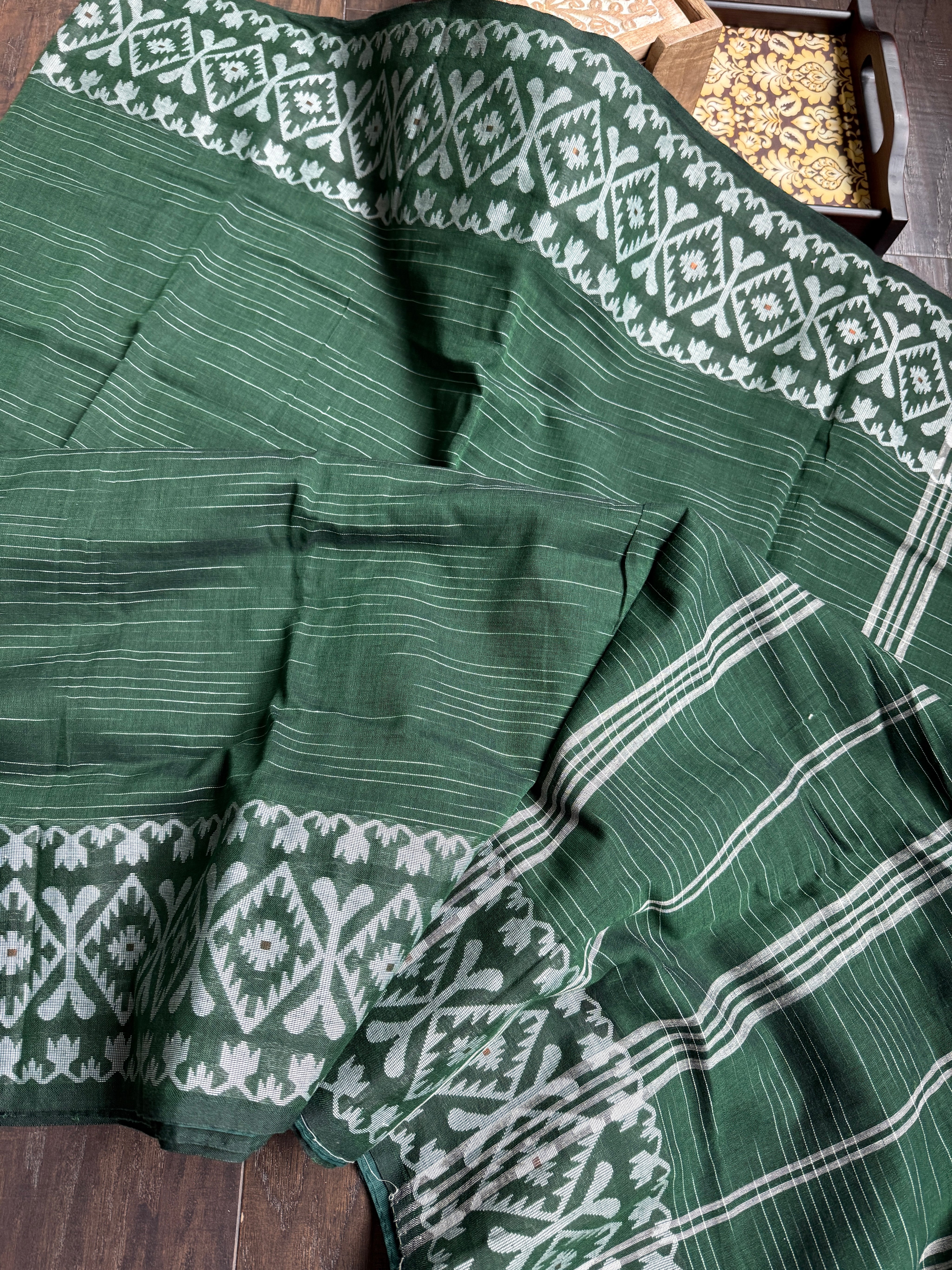 Khadi Cotton Jamdaani Soft - Green White Textured Woven