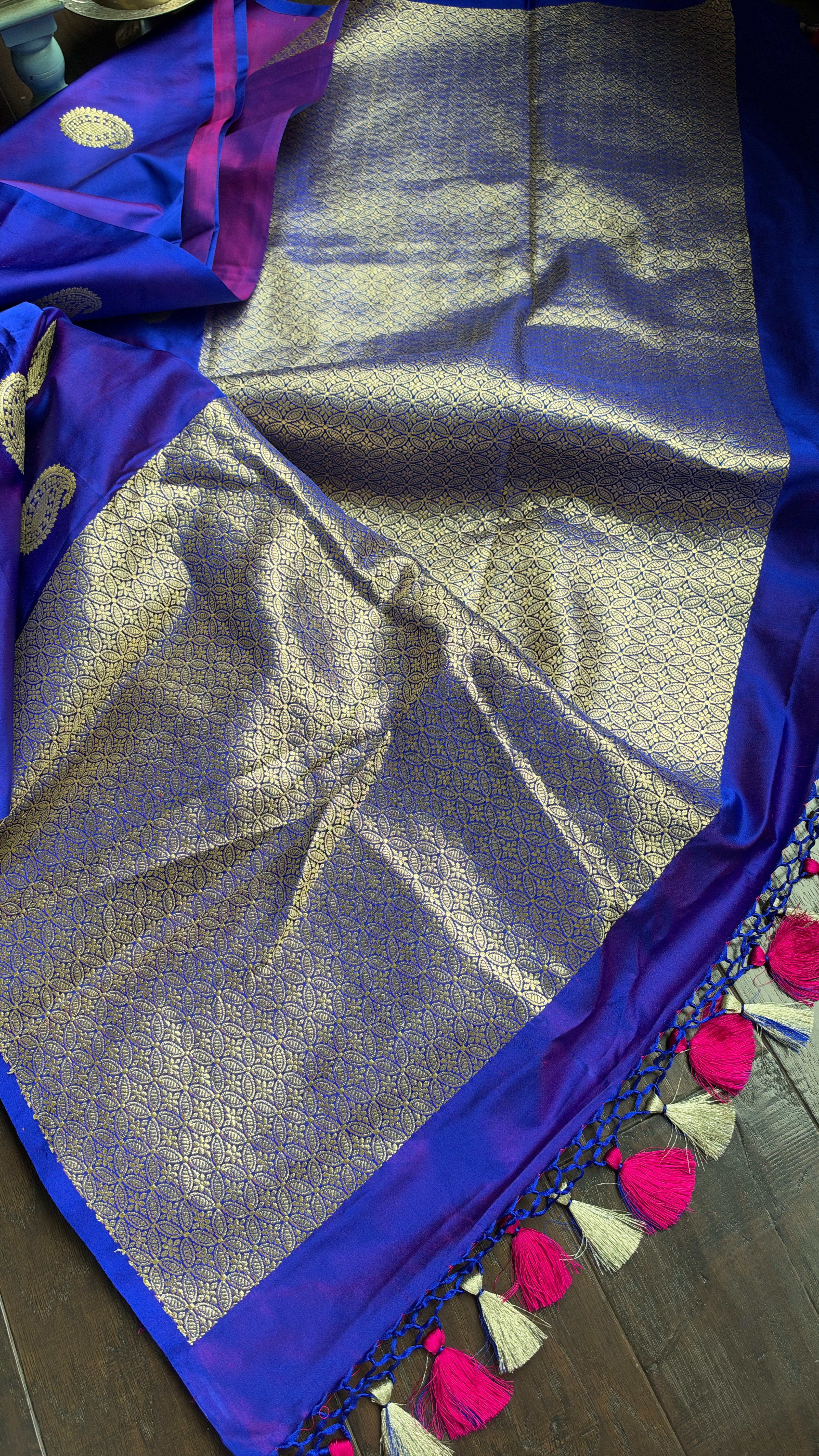 Pure Silk Mashru Borderless Banarasi- Blue Purple Dual Tone