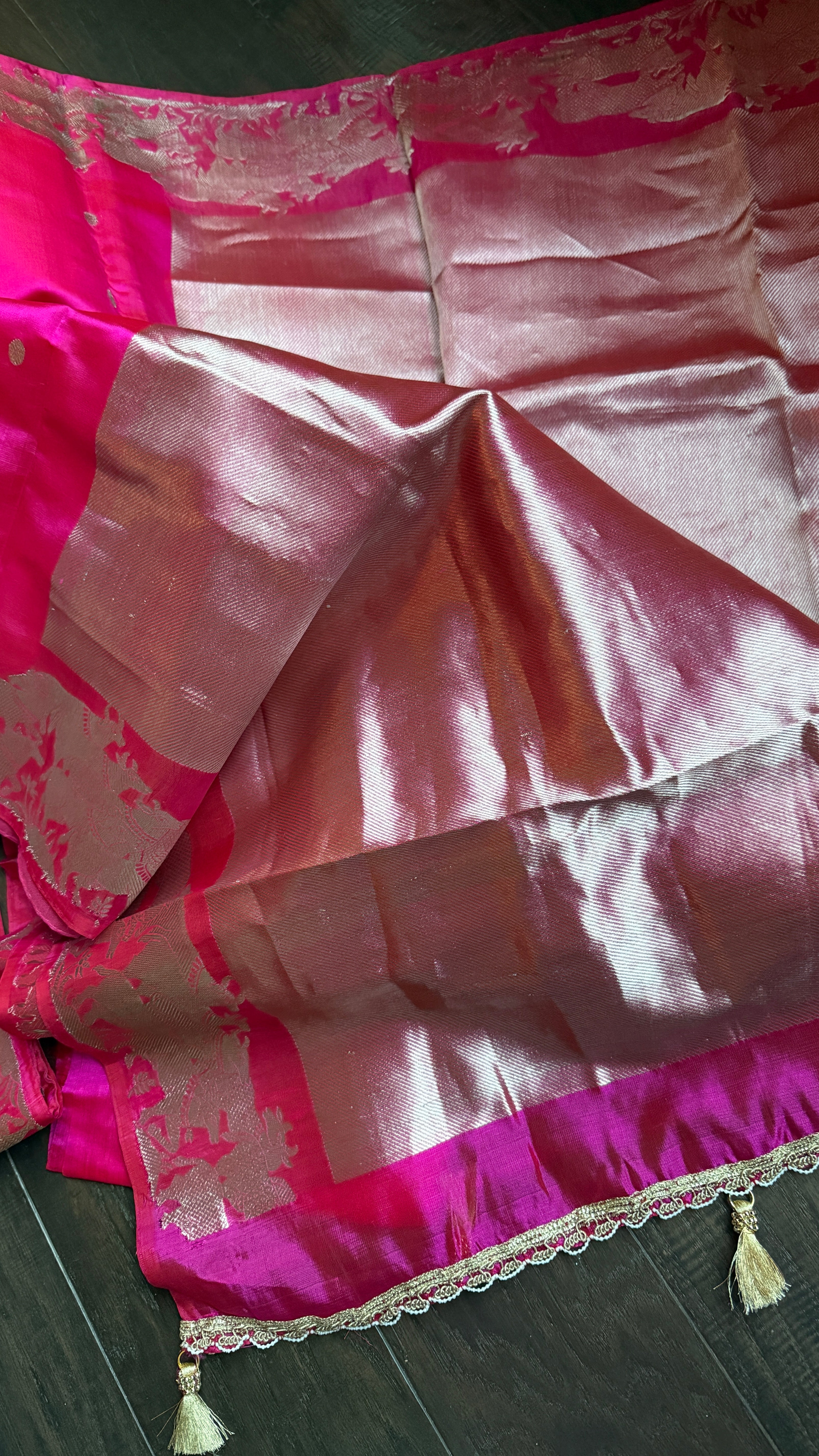 Pure Chanderi Pattu Silk - Rani Pink Nandi Eknaliya