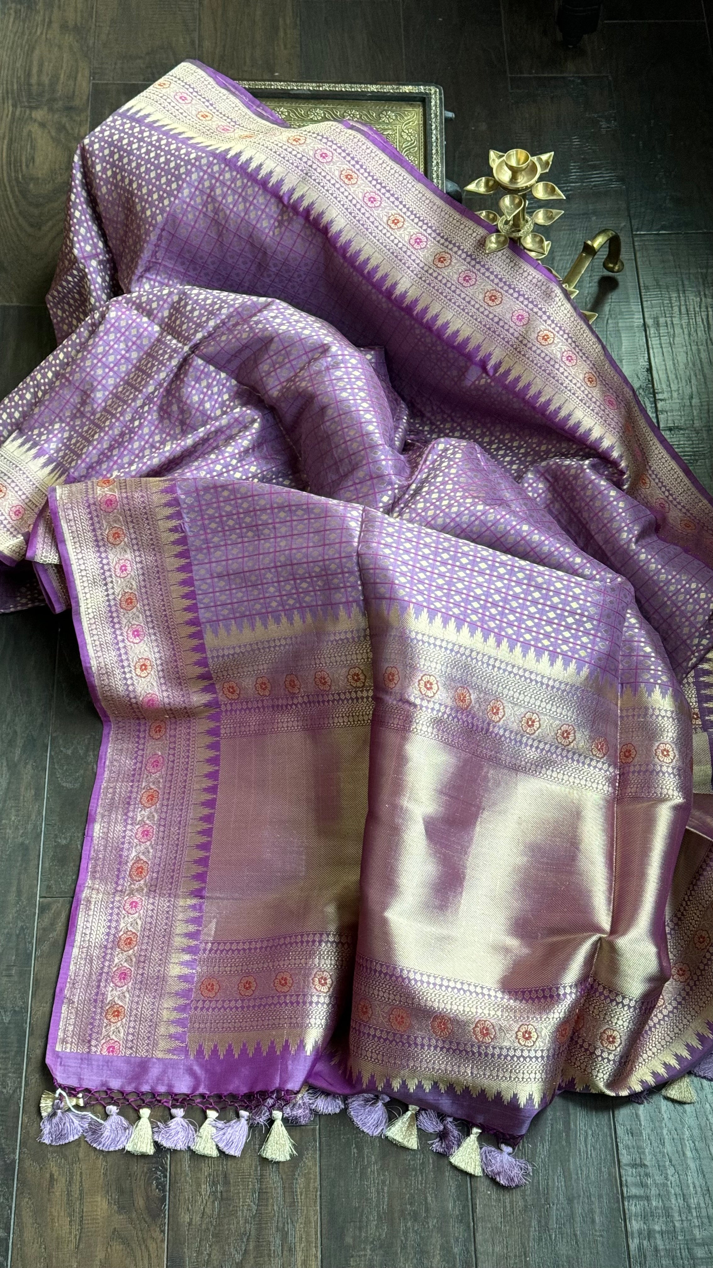 Pure Silk Brocade Banarasi - Purple Antique Zari Kadwa