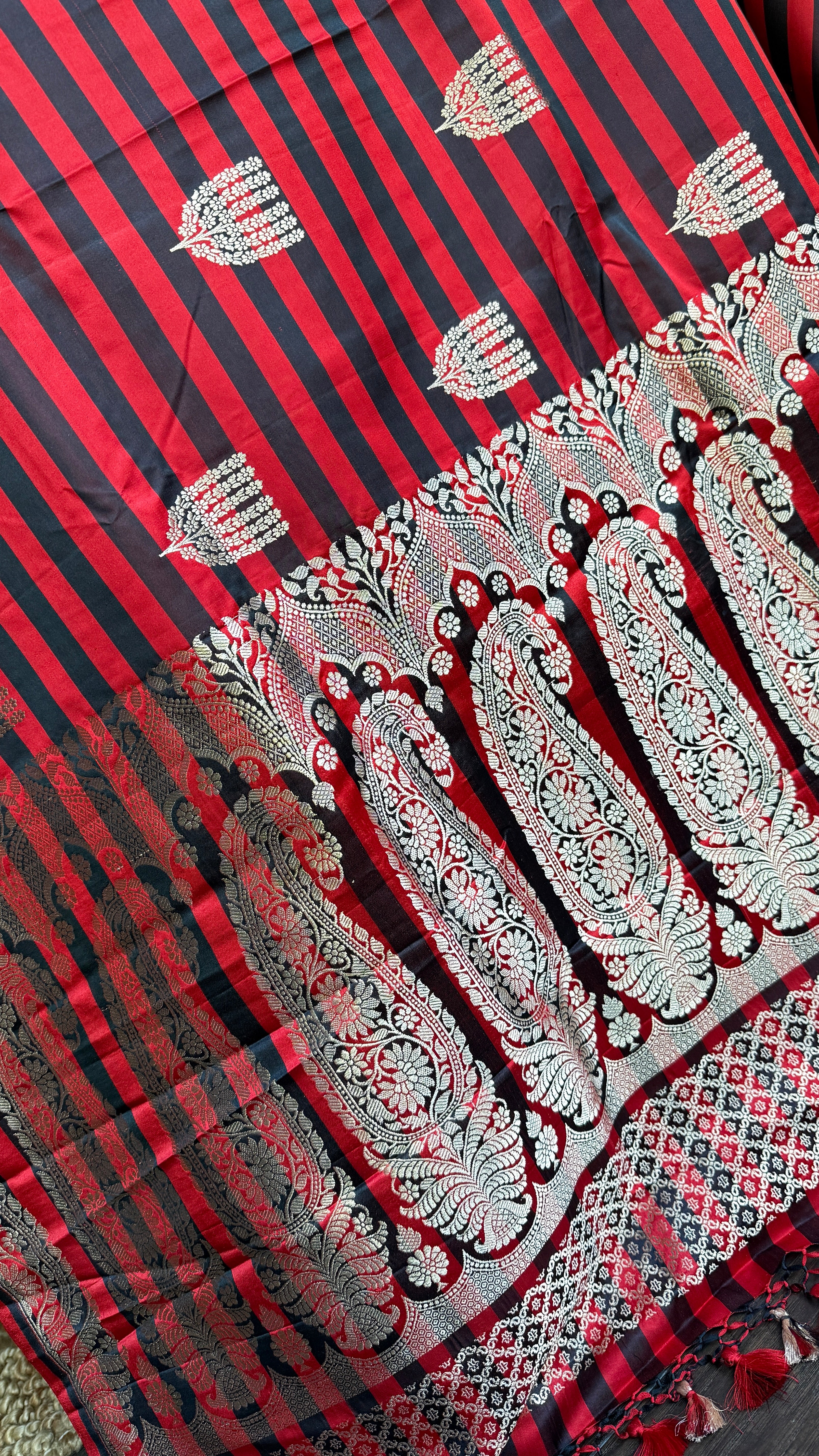 Pure Silk Mashru Banarasi- Red Black striped