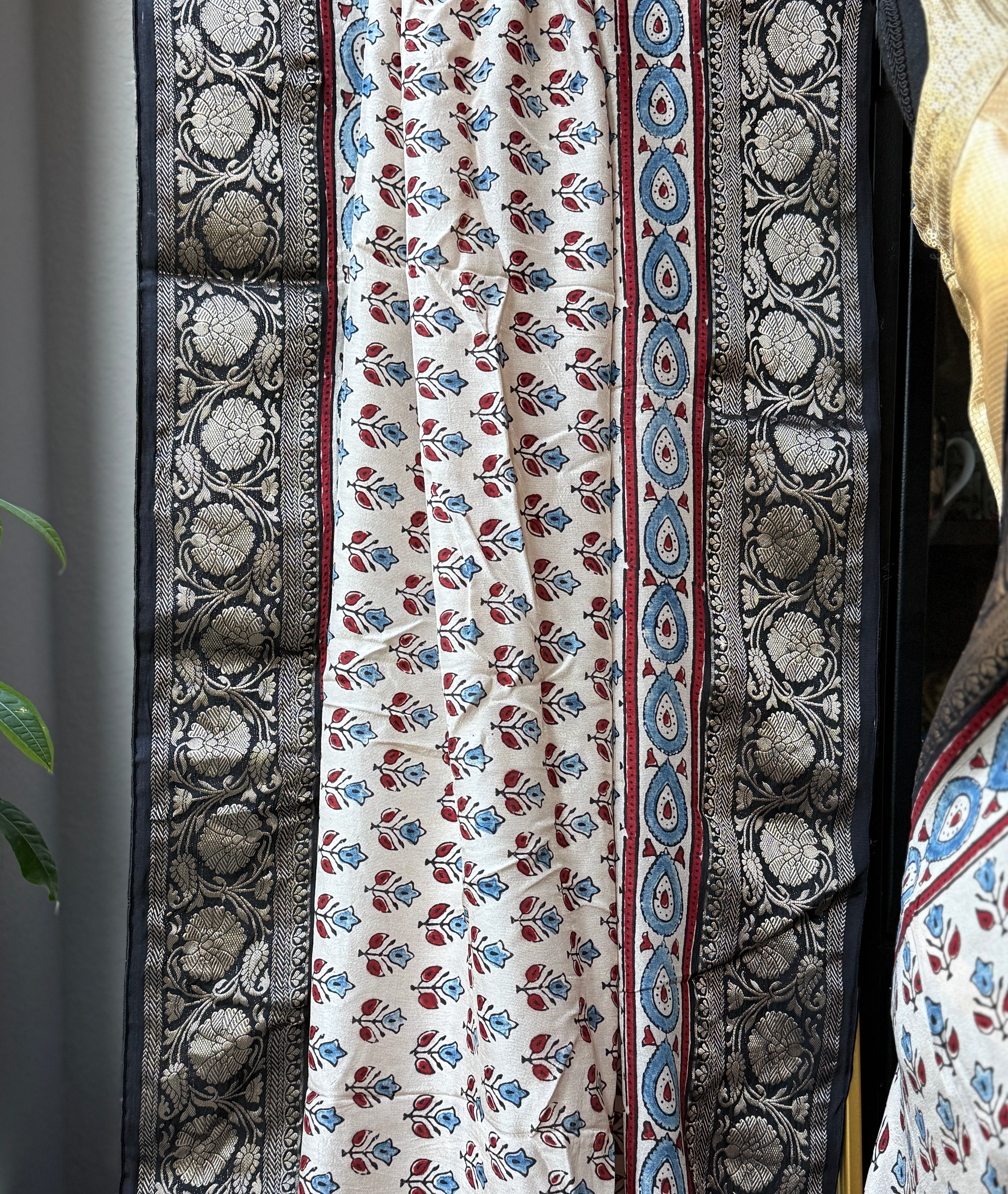 Dola Silk Ajrakh - Cream Black