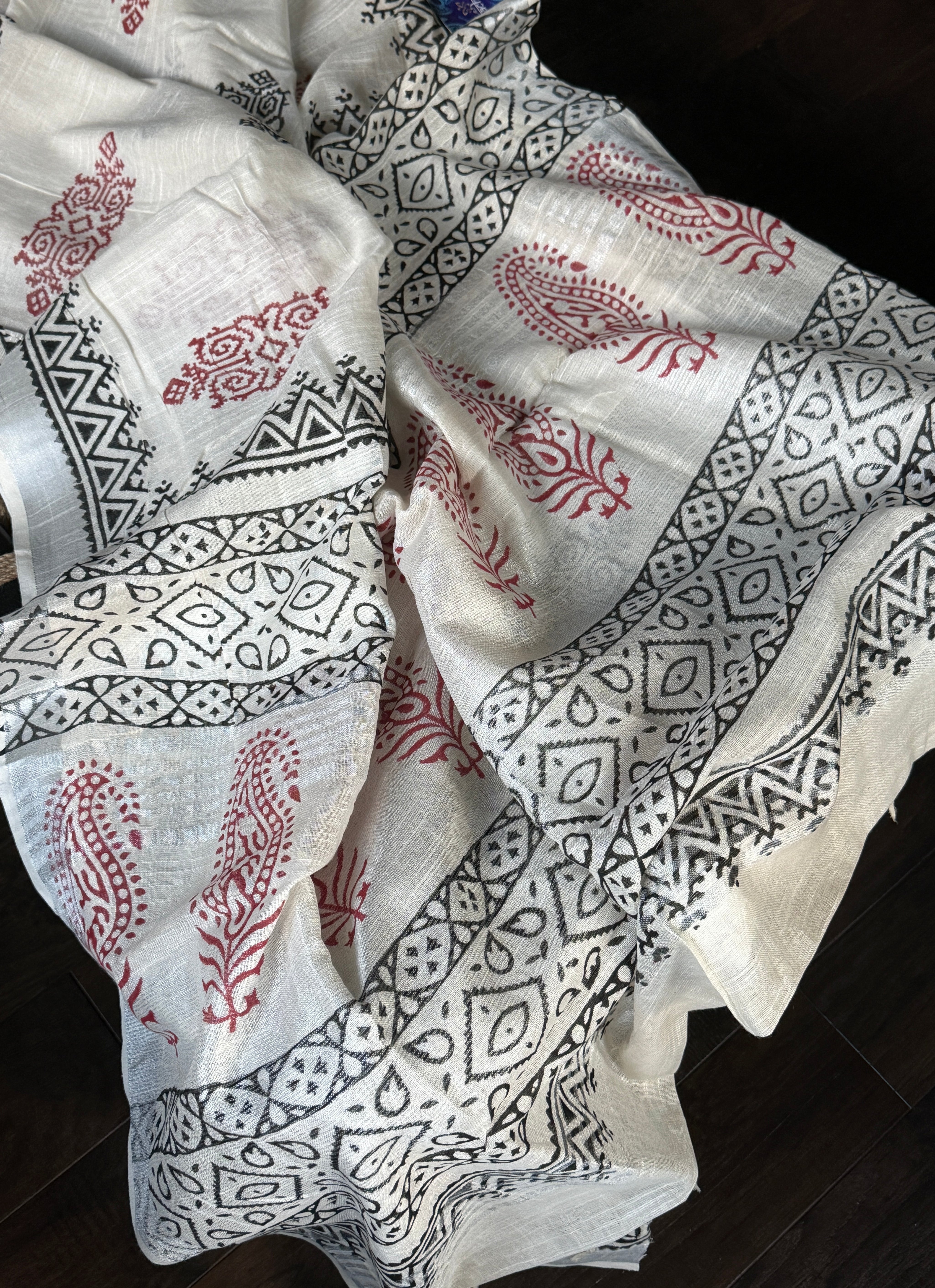 Linen Printed - Off-White Silver Zari