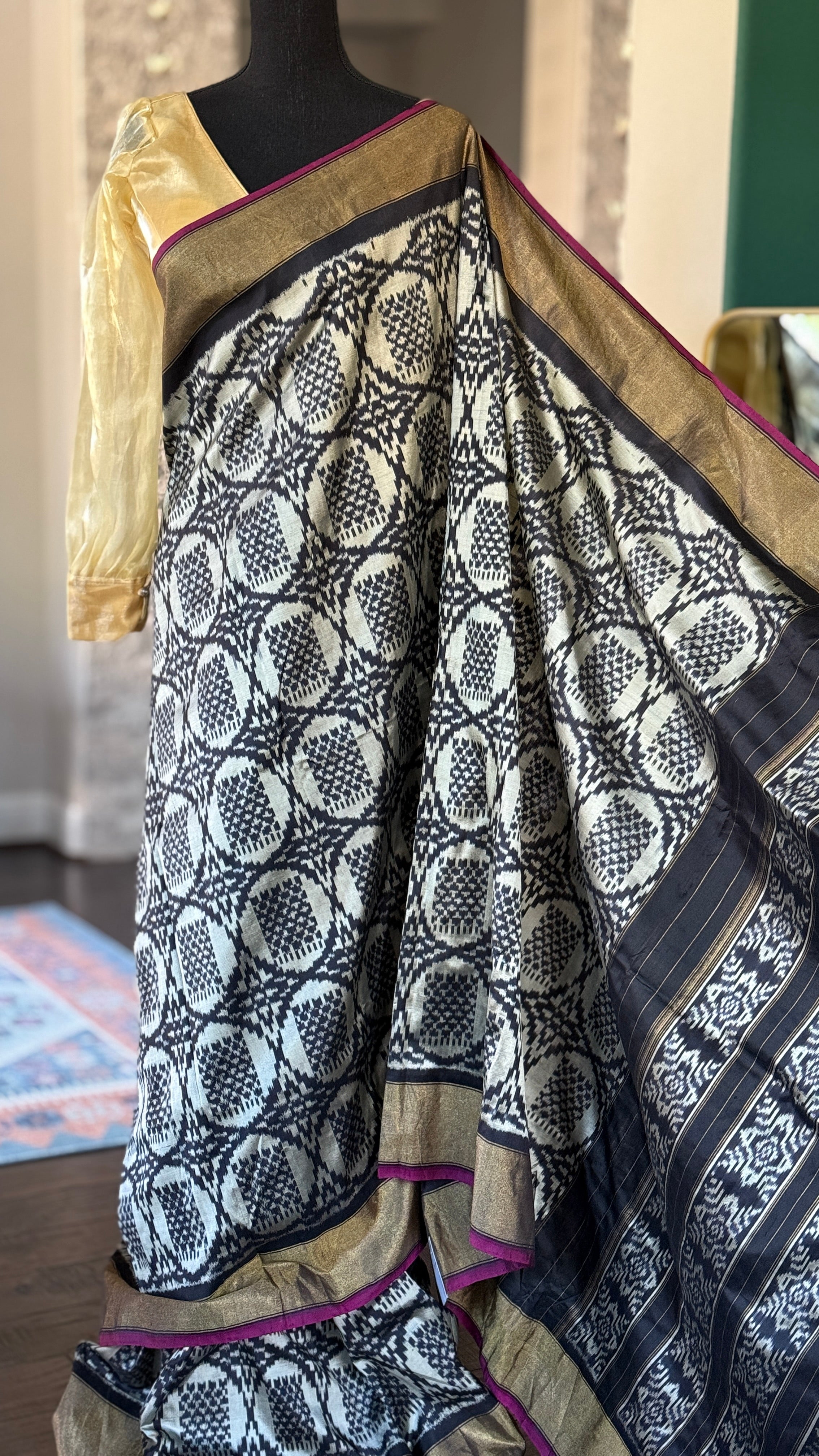 Pure Silk Ikat -  Silver Grey Black Pochampally