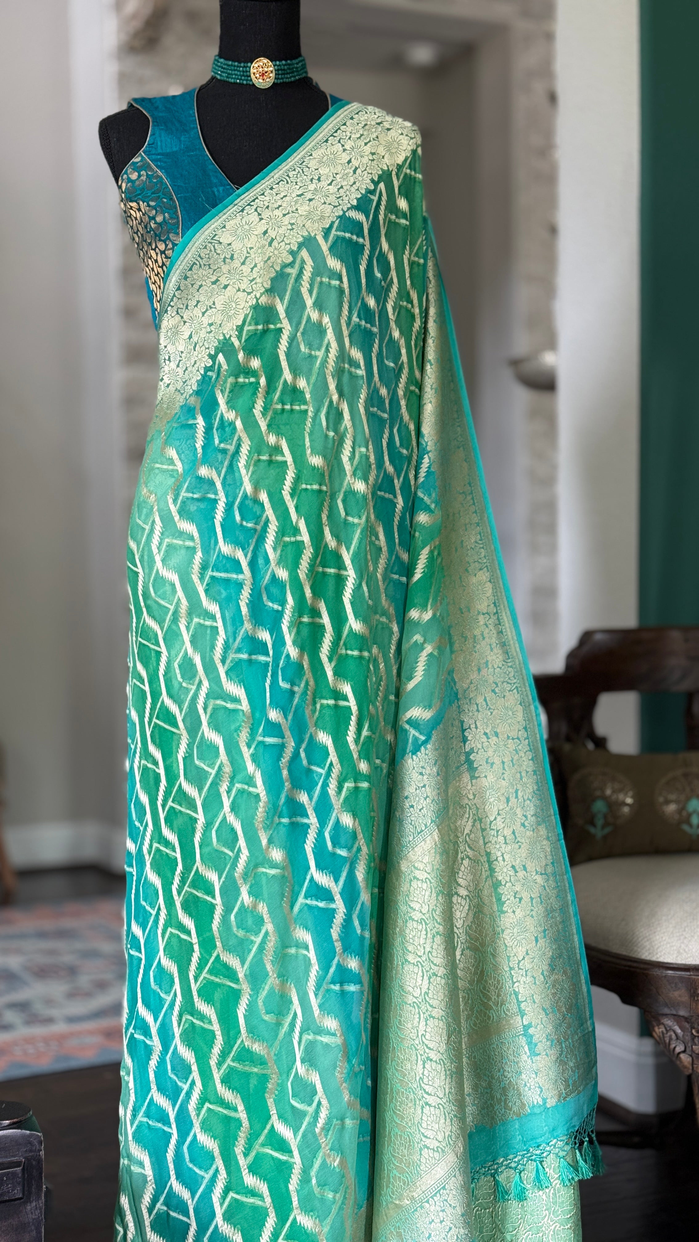 Khaddi Georgette Shaded Banarasi - Sea Green Mint