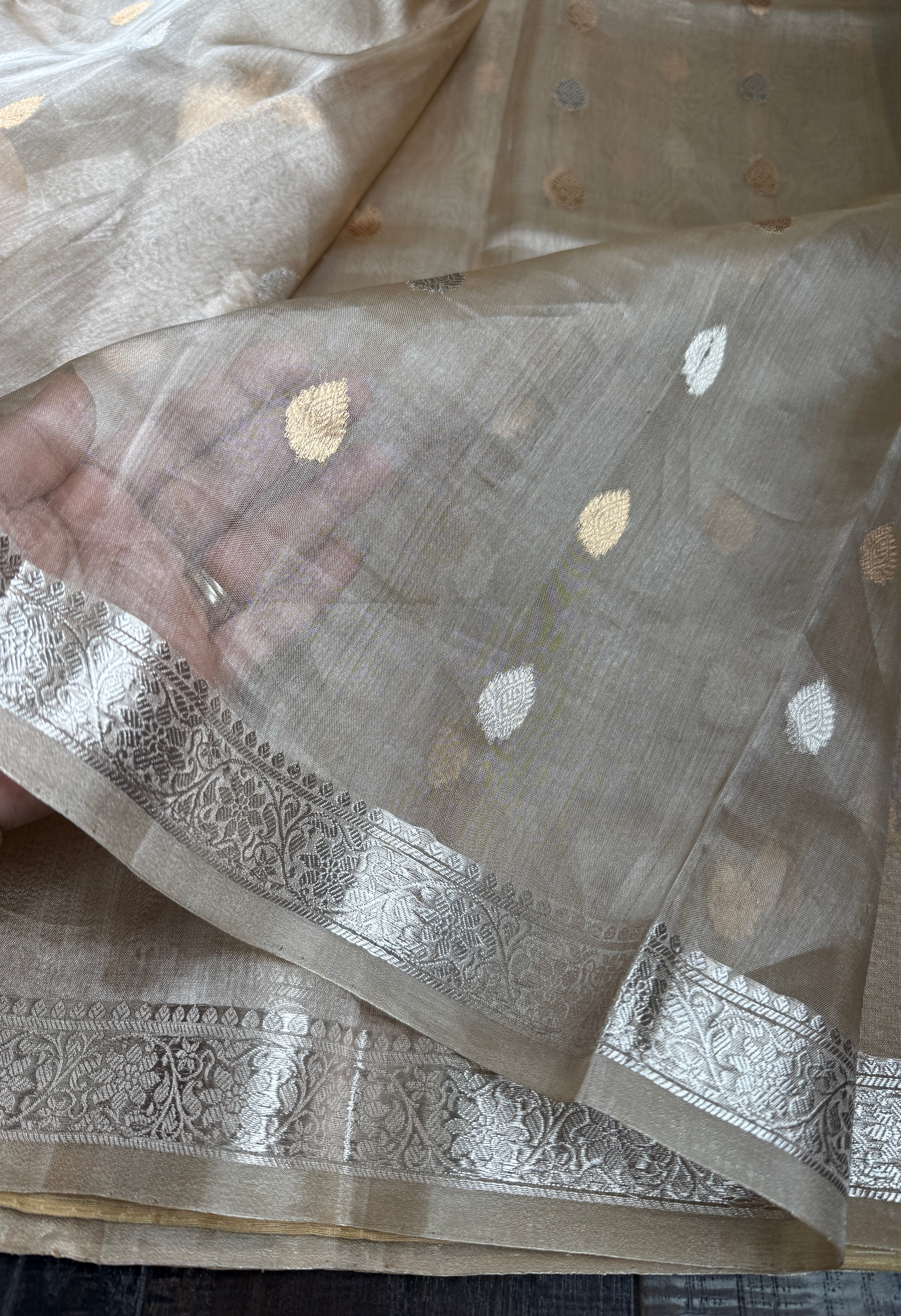 Tissue Organza Silk Banarasi - Light Tan