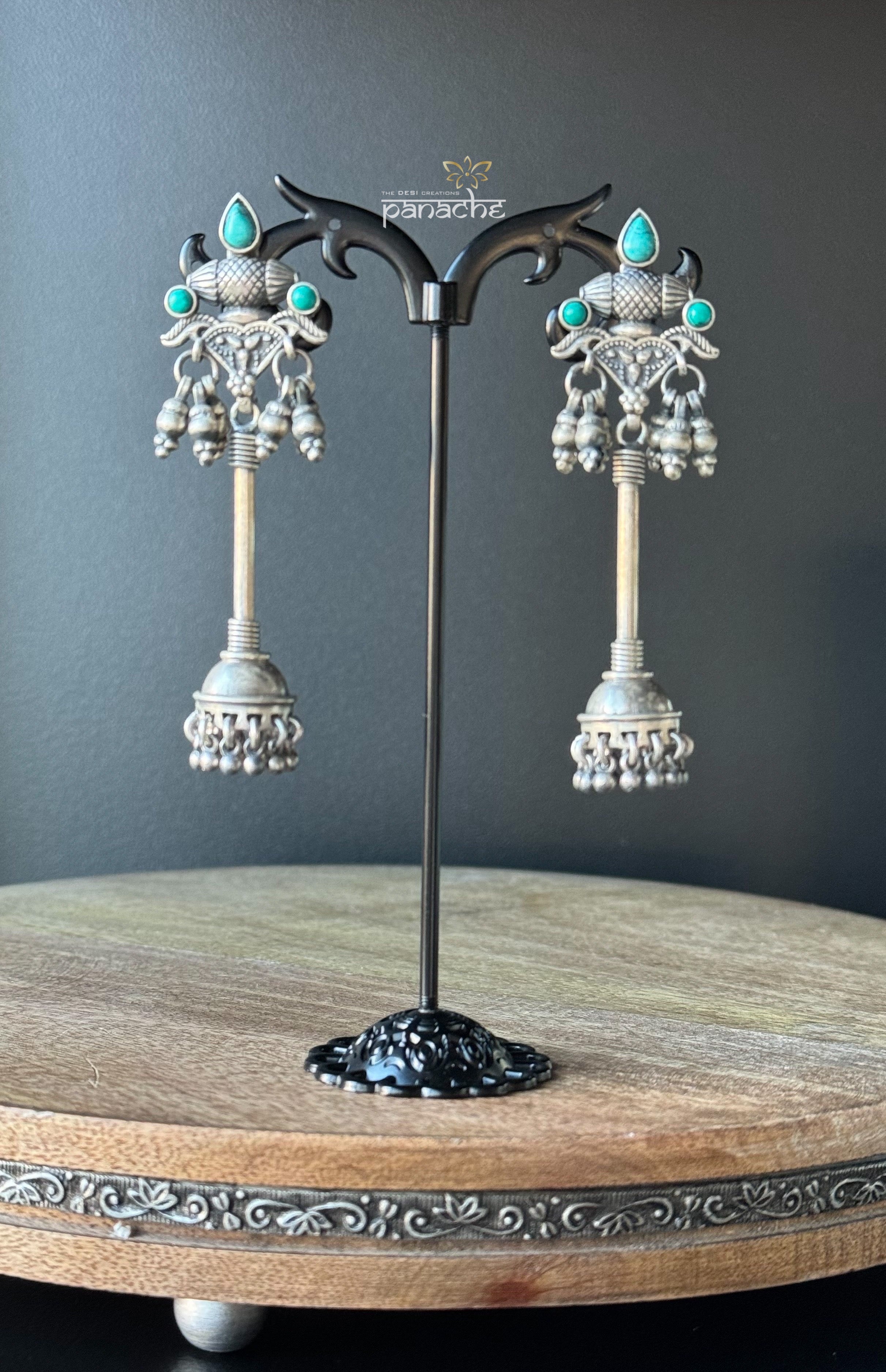 Earring 925 Silver- Lapis Stud