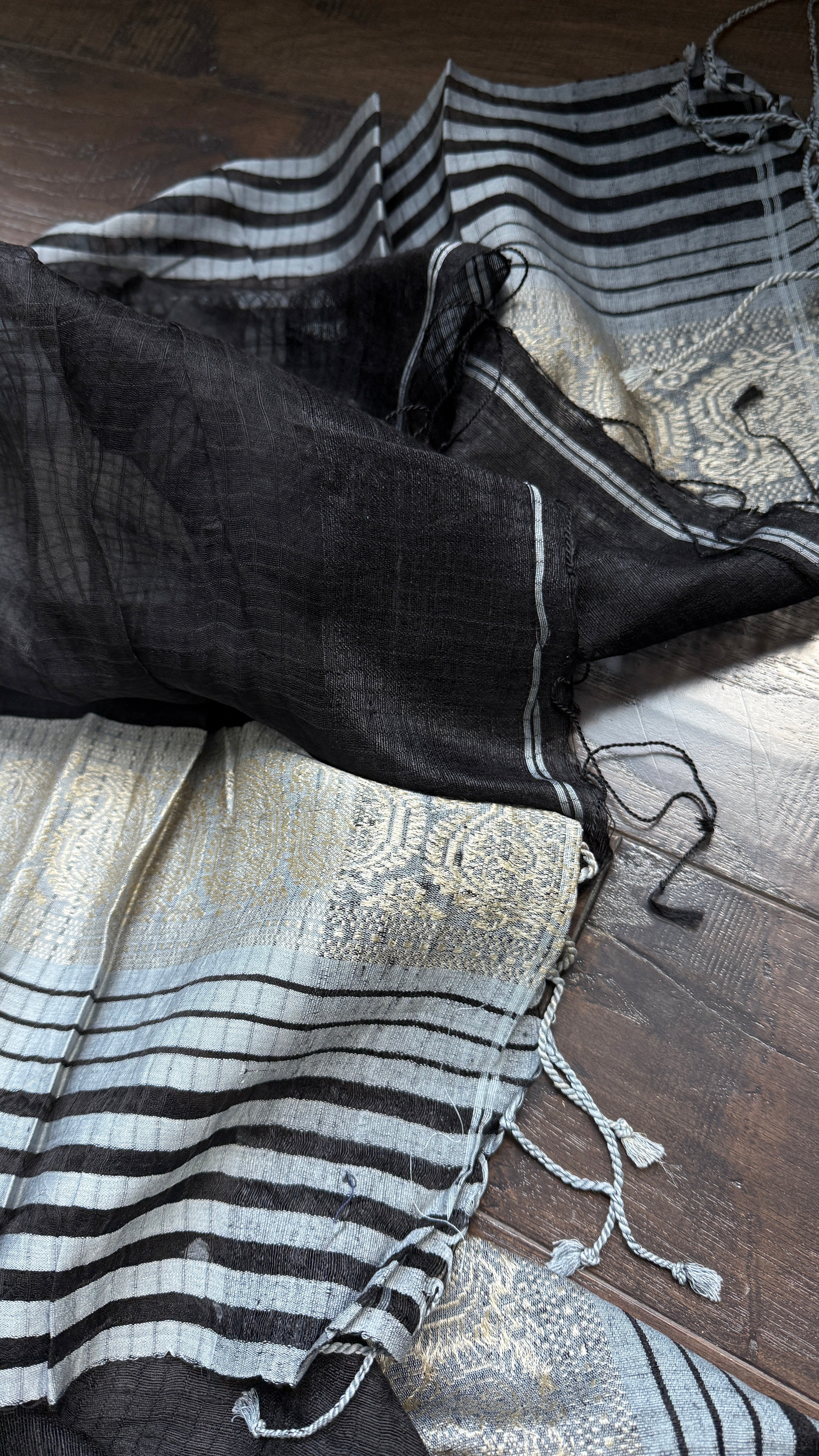 Pure Matka Silk Handwoven - Black Grey