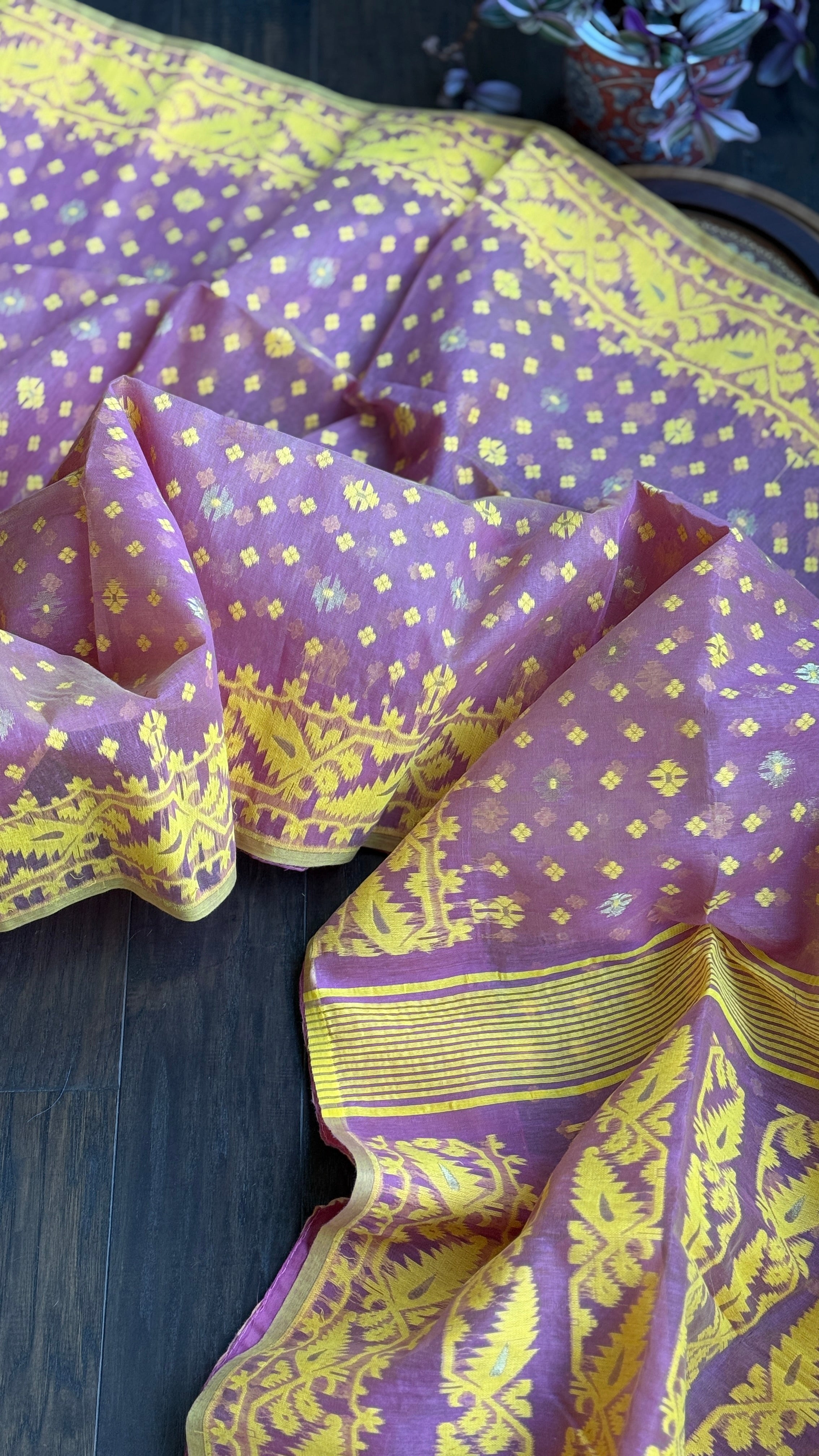 Dhakai Jamdani  - Light Pink Woven