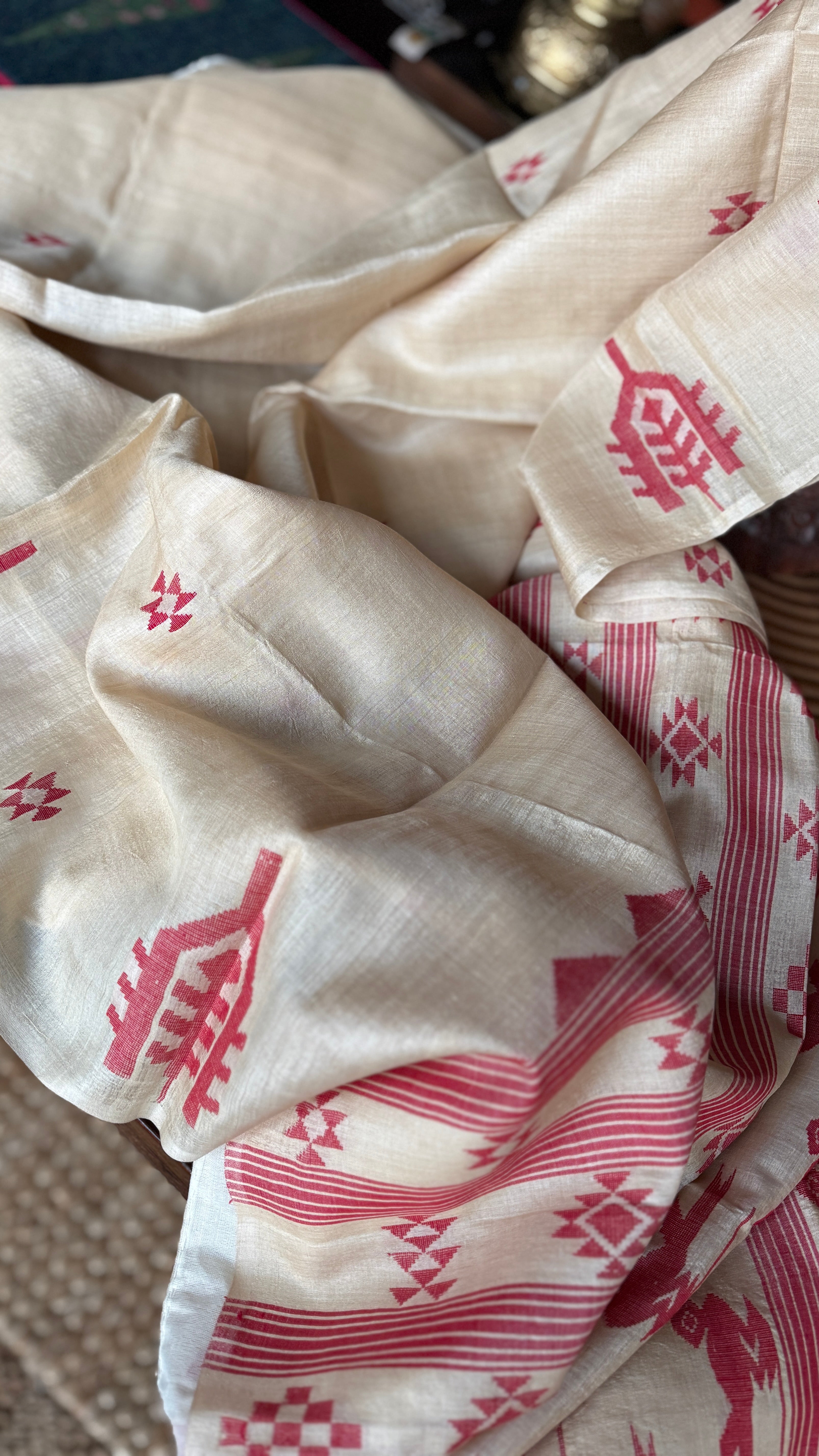 Pure Tussar Silk Jamdaani - Beige Red