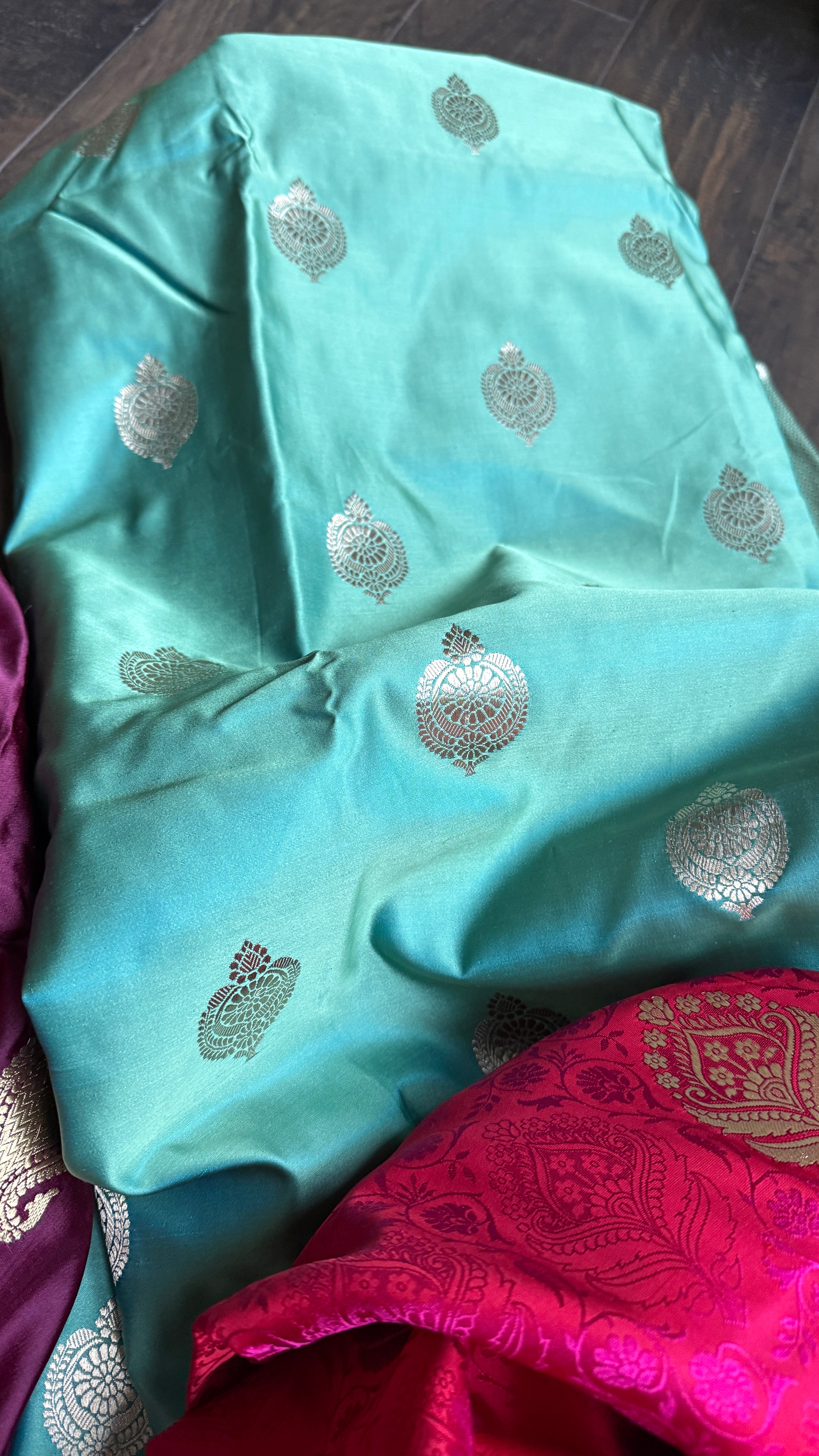 Pure Silk Mashru Borderless Banarasi- Sea Green Firozi Dual Tone