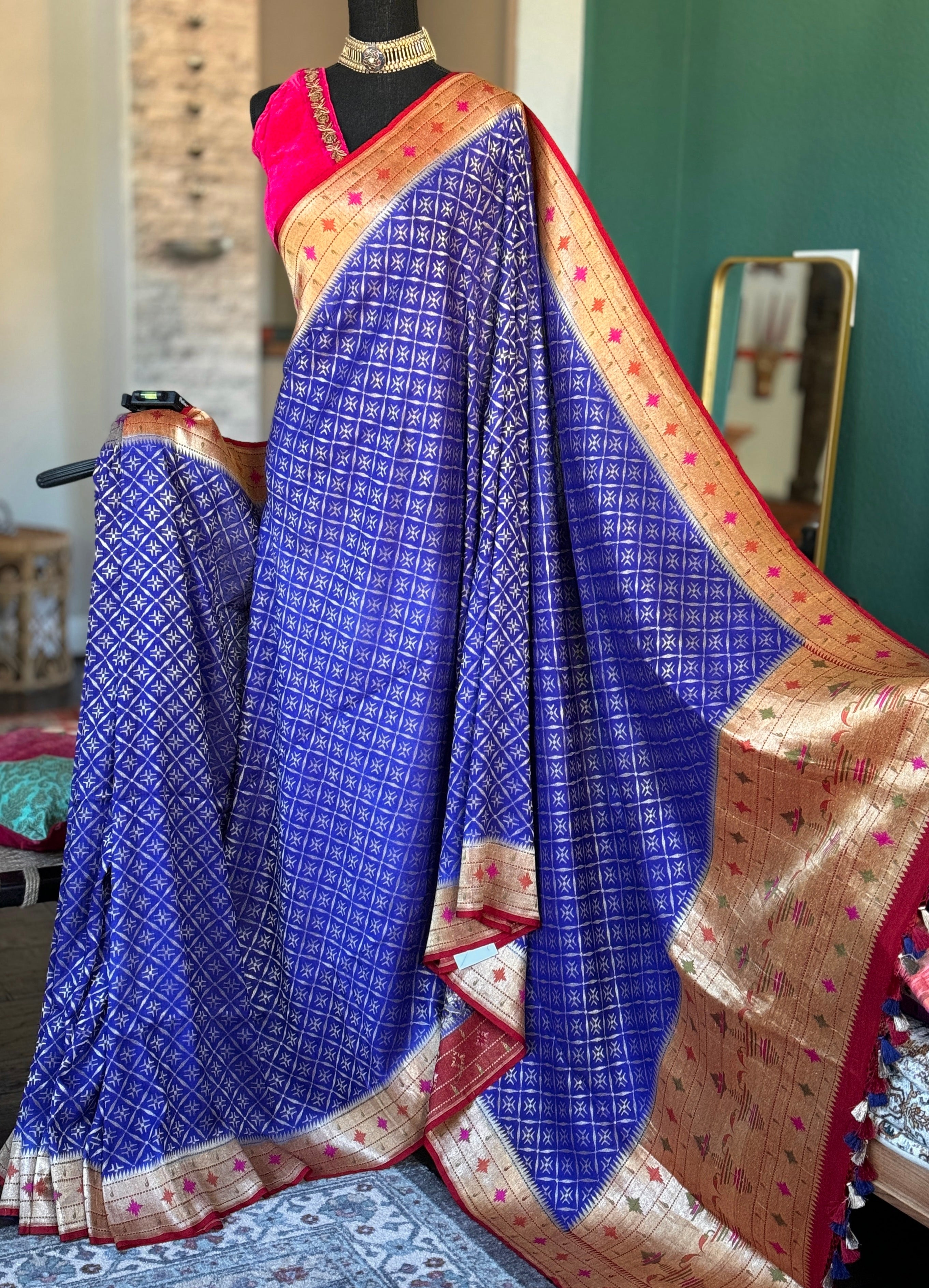 Khaddi Tussar Georgette Paithani Banarasi - Purplish Blue
