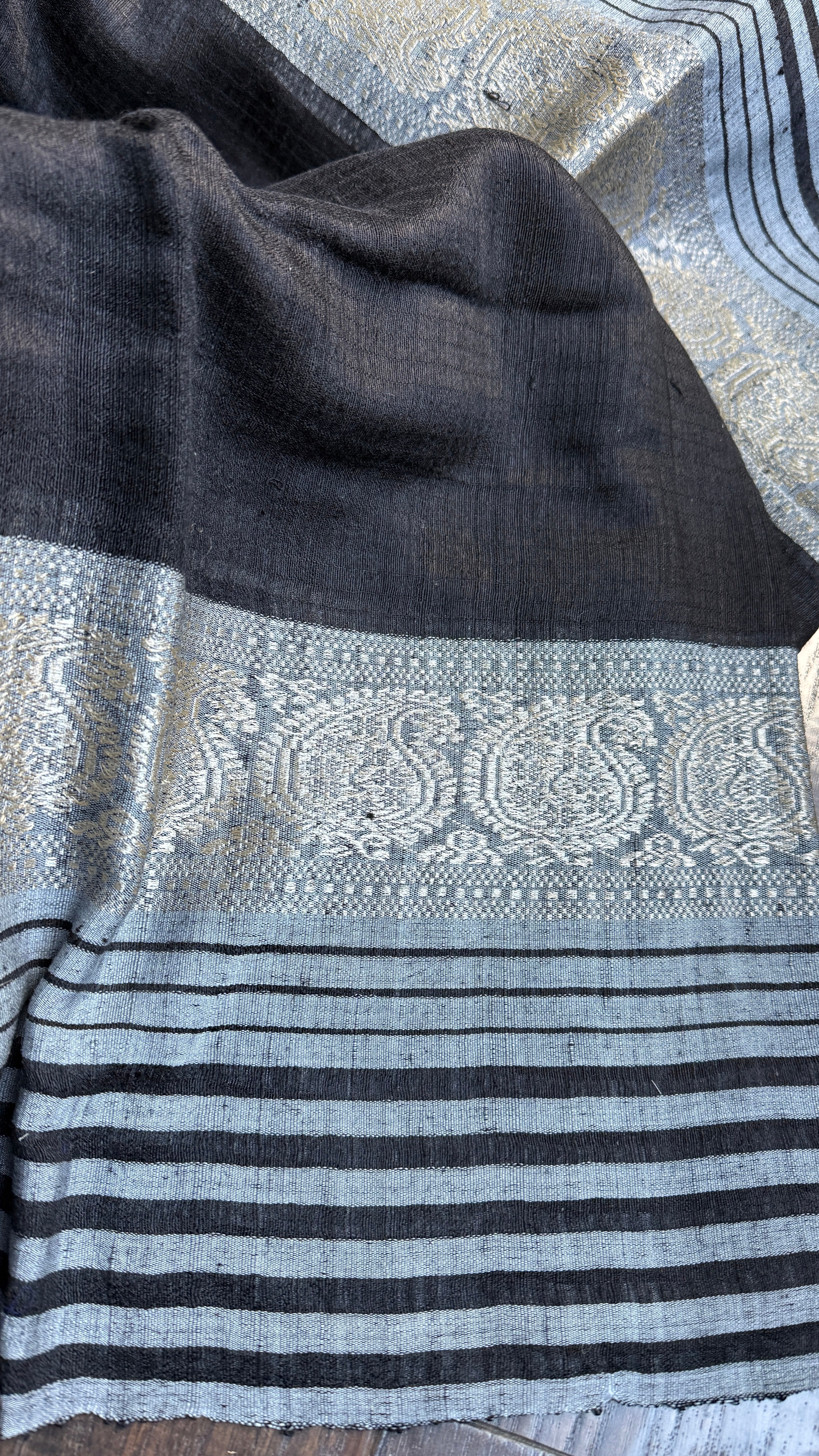 Pure Matka Silk Handwoven - Black Grey