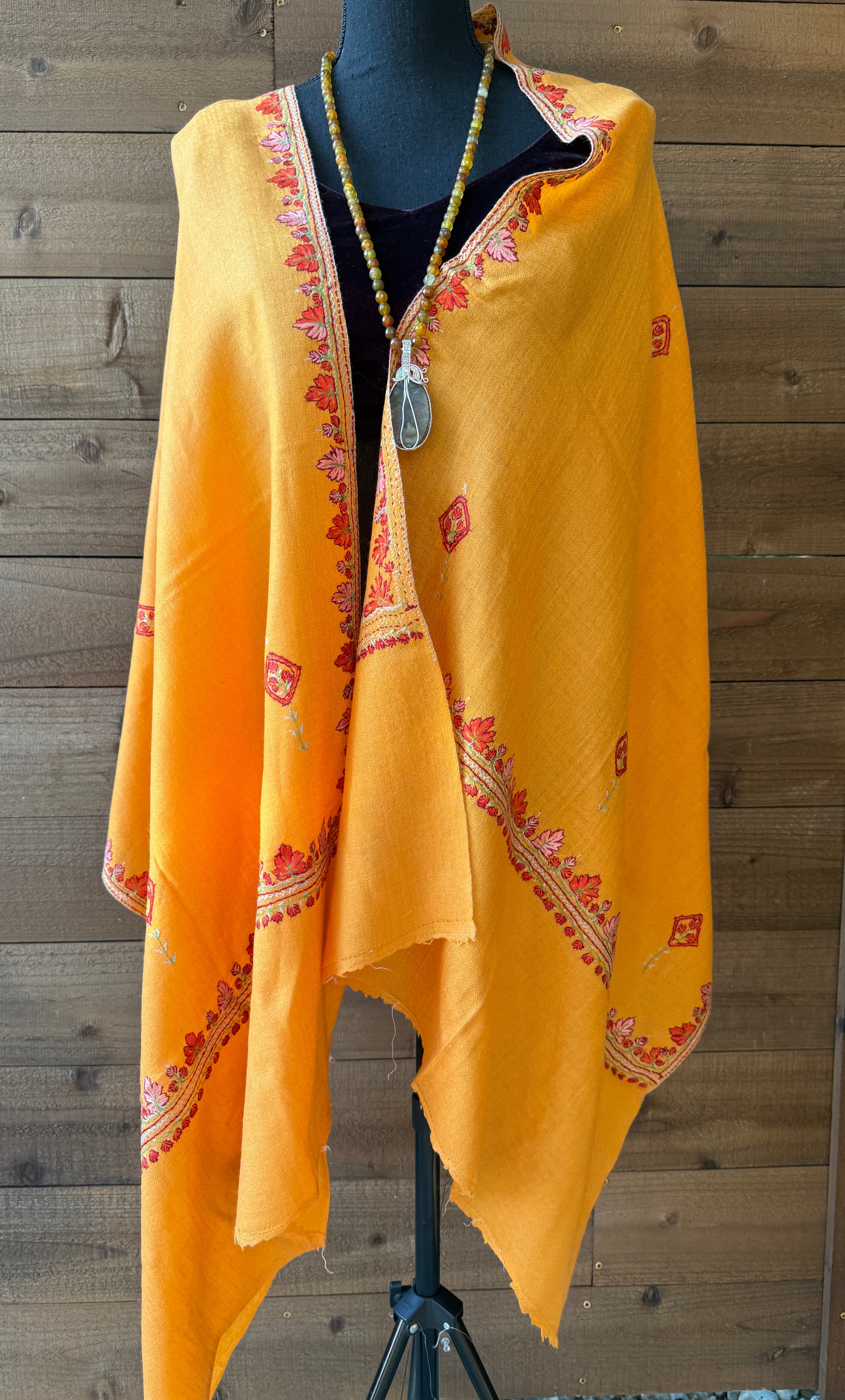 Kashmiri Pashmina Stole/Shawl - Yellow Sozni