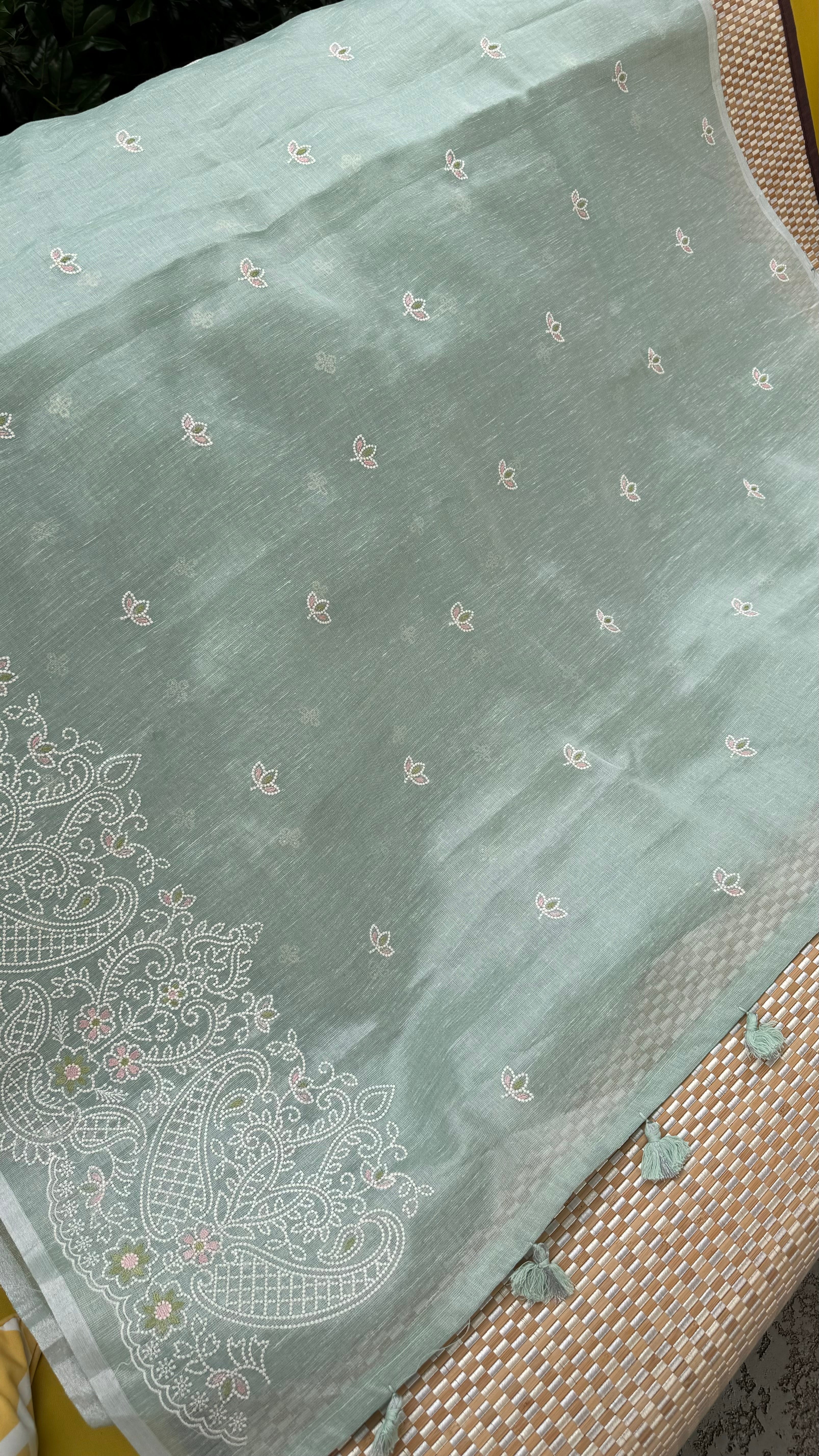 Tissue Linen - Mint Embroidered