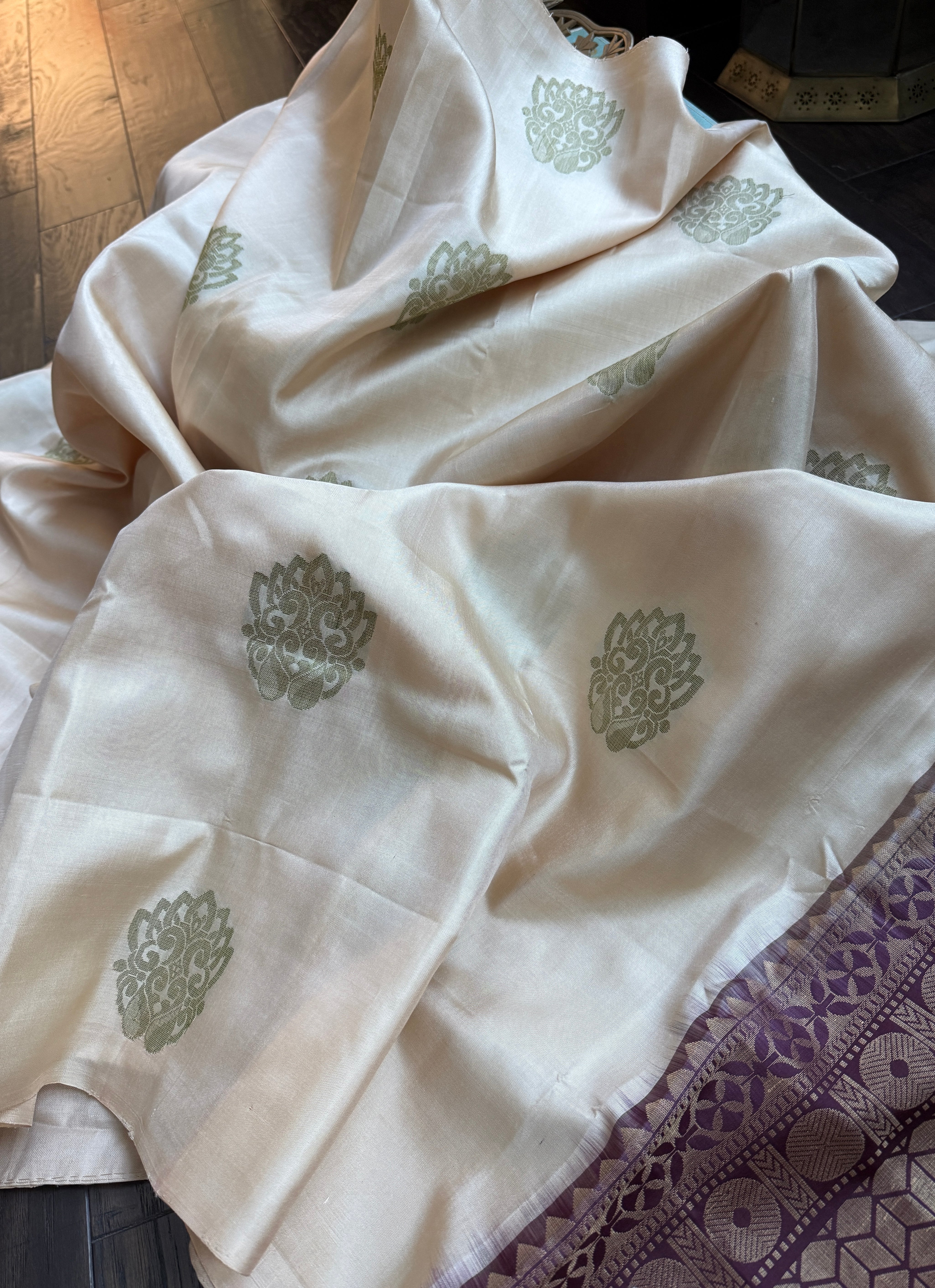 Pure Silk Kanjivaram - Light Cream Wine