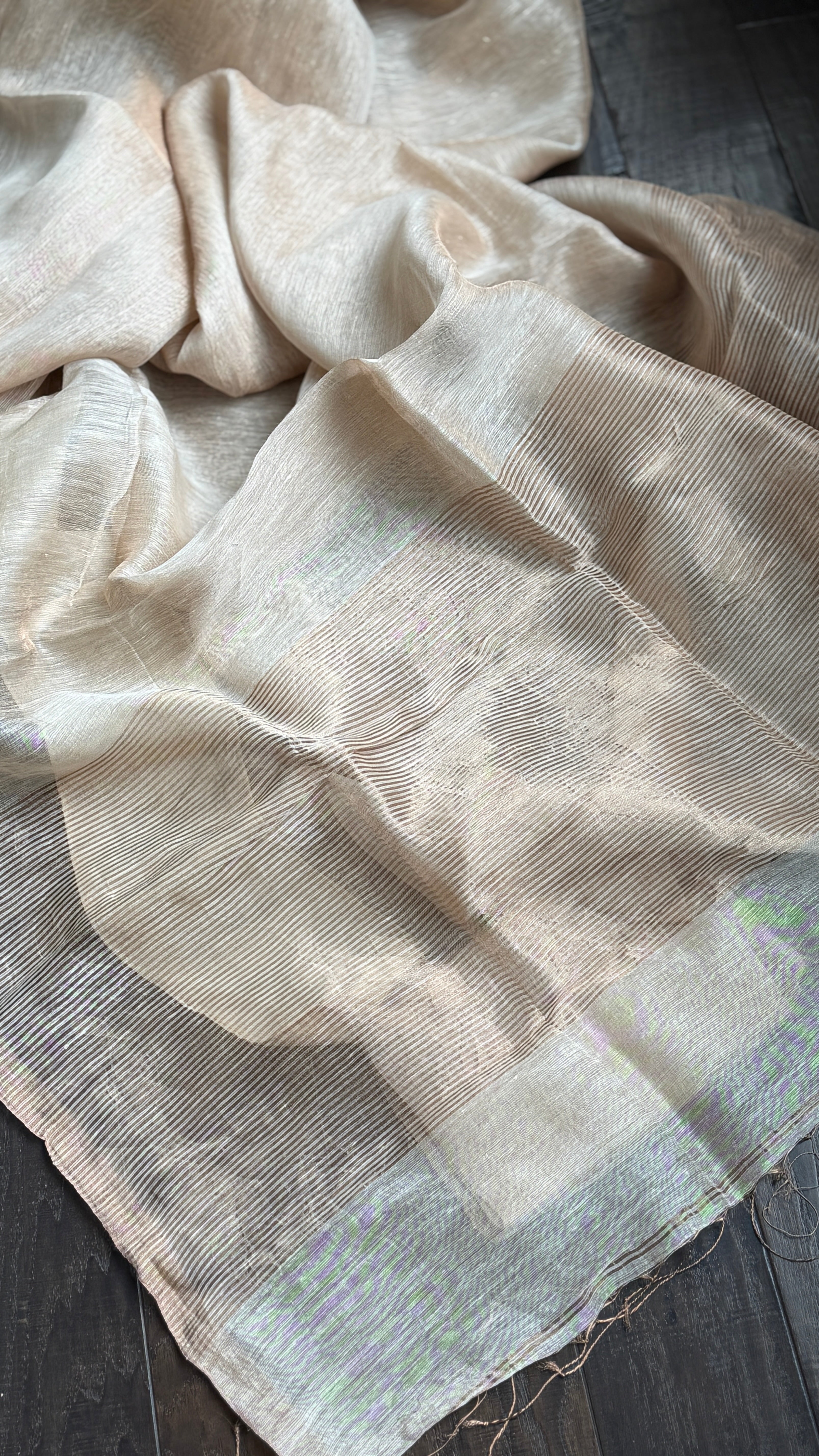 Linen Silk Borderless - Light Peach Dust