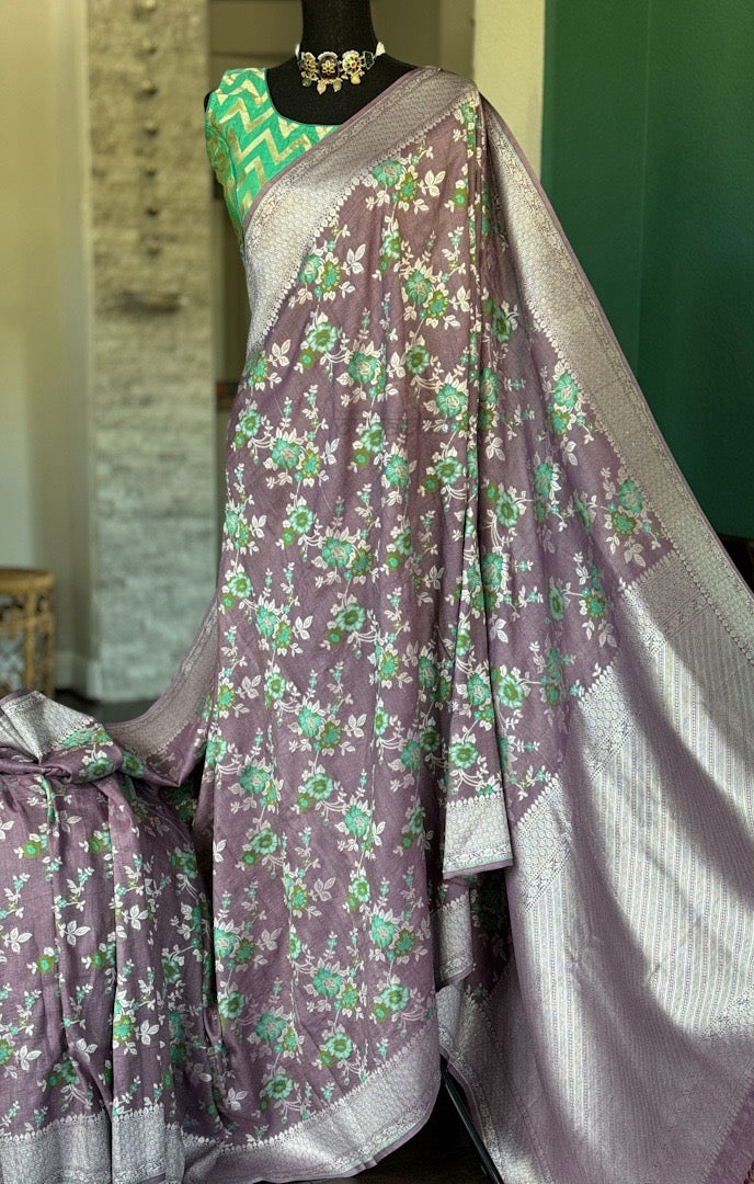 Khaddi Tussar Banarasi -   Grey Mauve Green Antique Zari