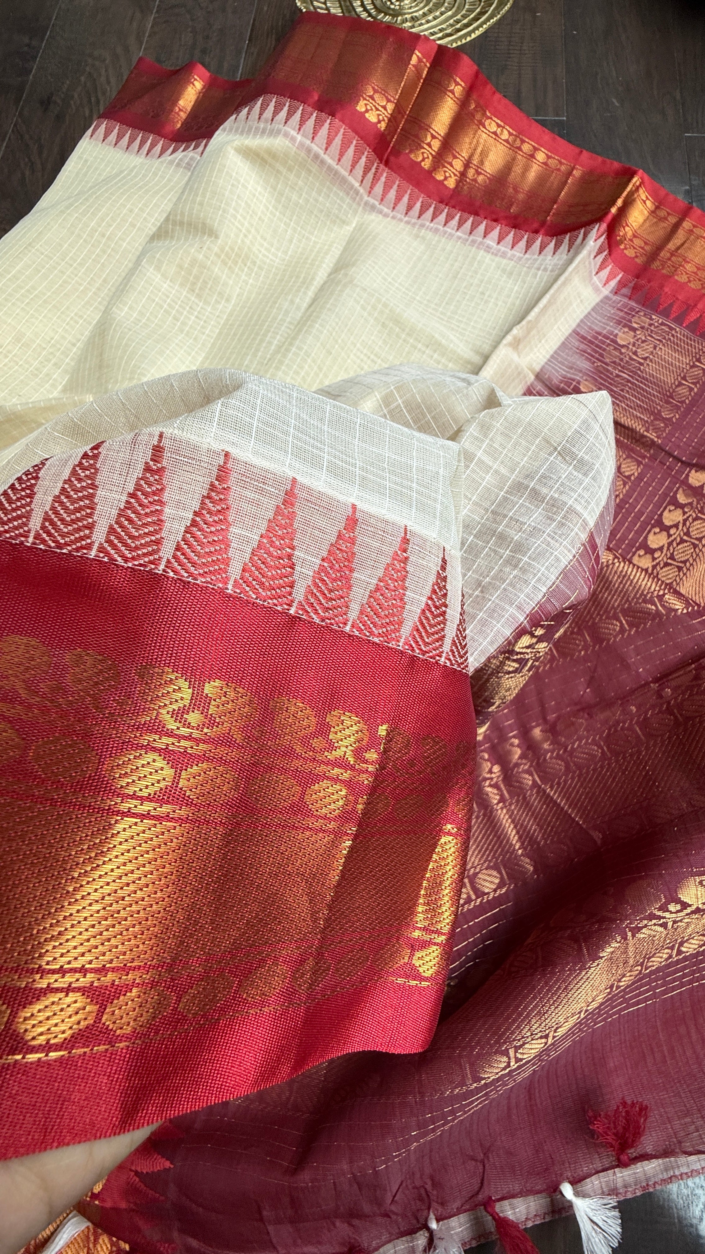 Cotton Gadwal - Beige Maroon