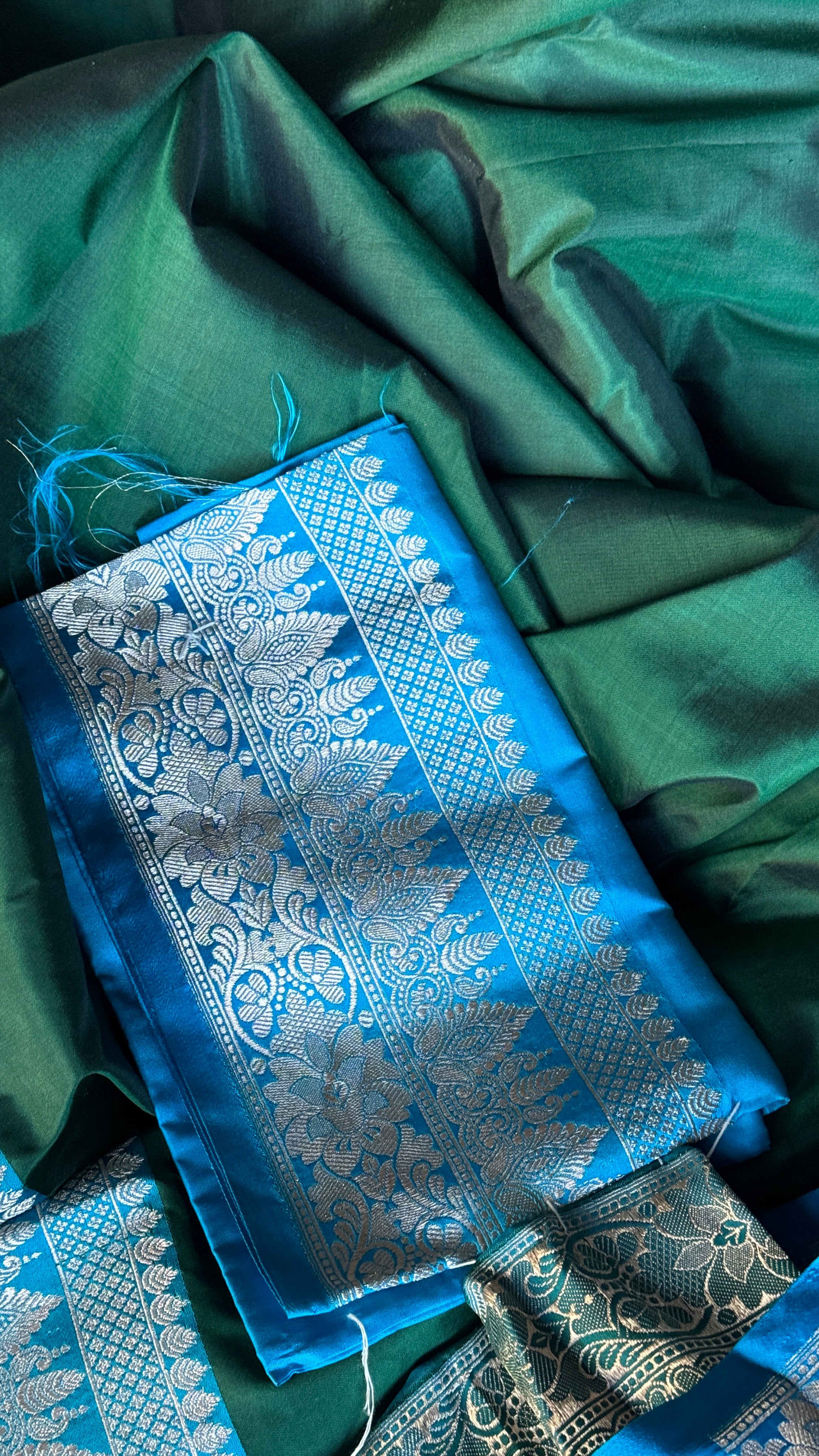 Pure Silk Katan Banarasi- Green Blue Kadhua