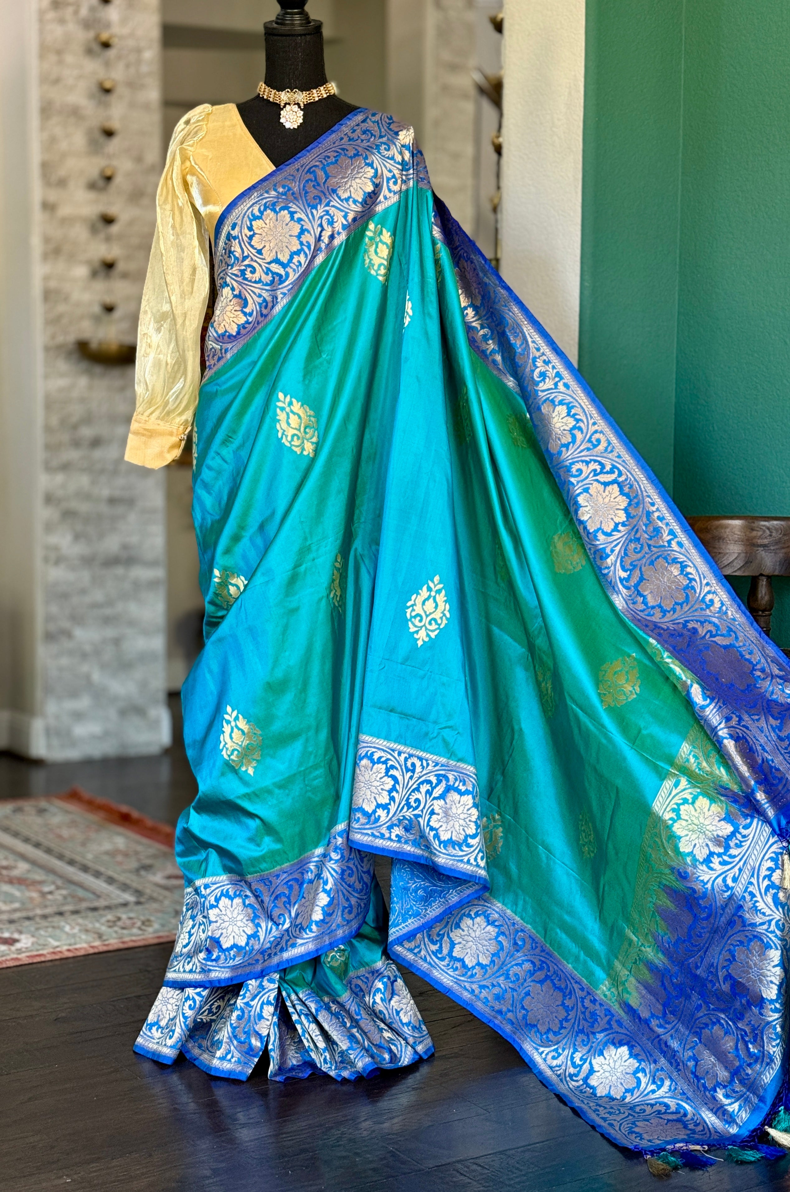 Pure Silk Banarasi - Sea Green Dual Shaded