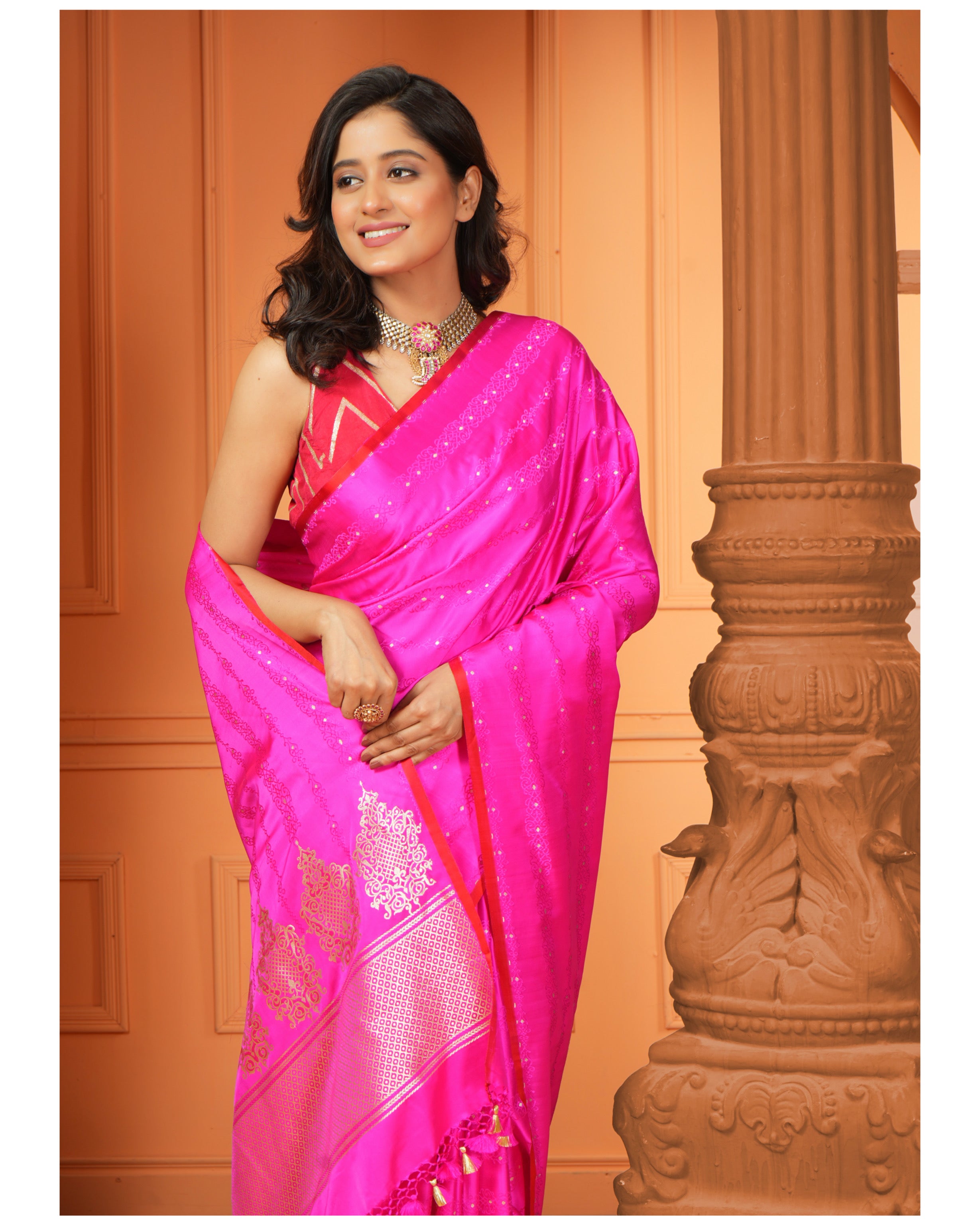 Pure Silk Tanchoi Banarasi - Hot Pink Borderless