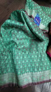 Soft Silk Banarasi - Green Maroon Dual Shaded Woven