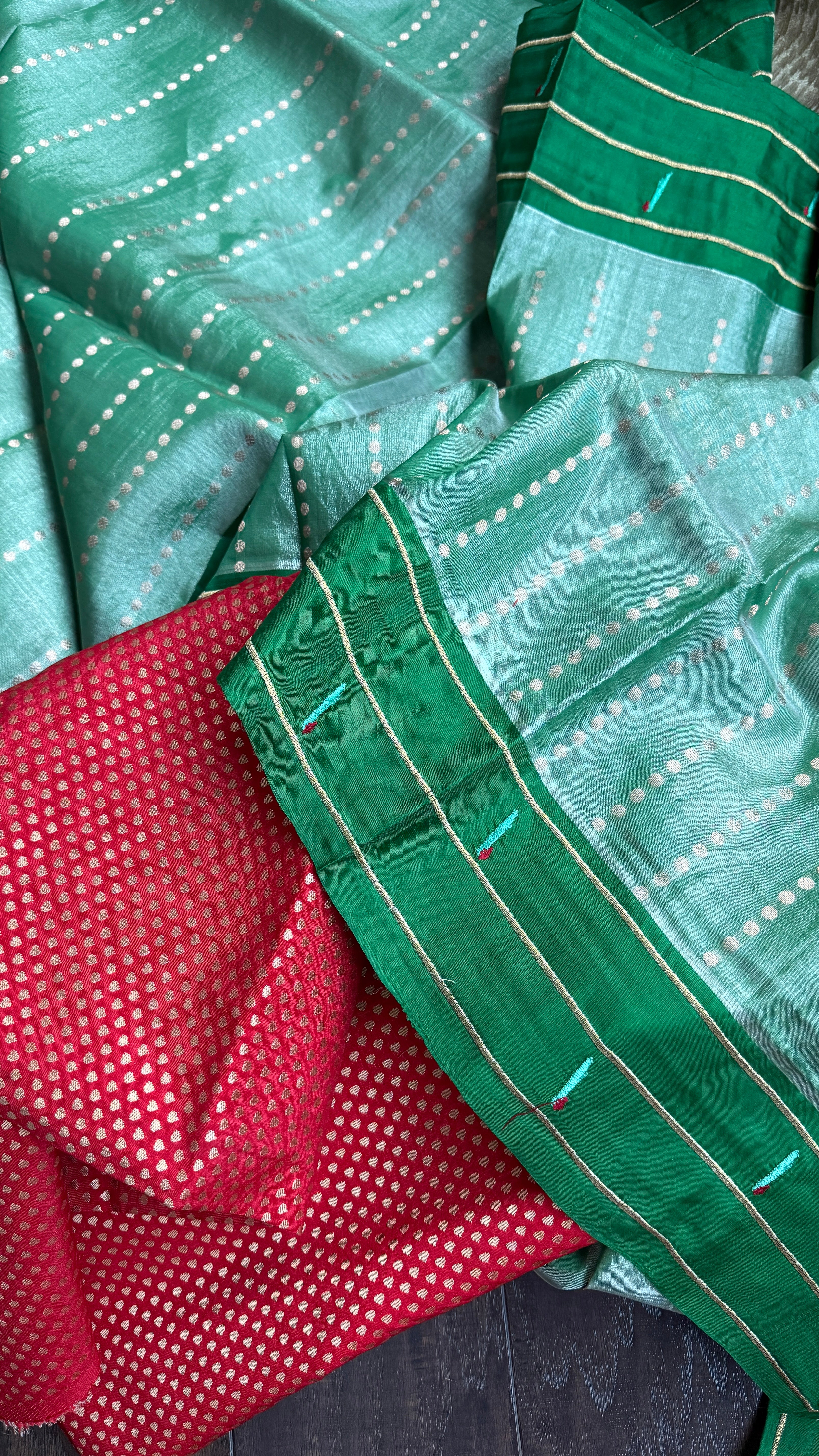 Pure Tissue Silk Paithani Double Munia - Green Woven