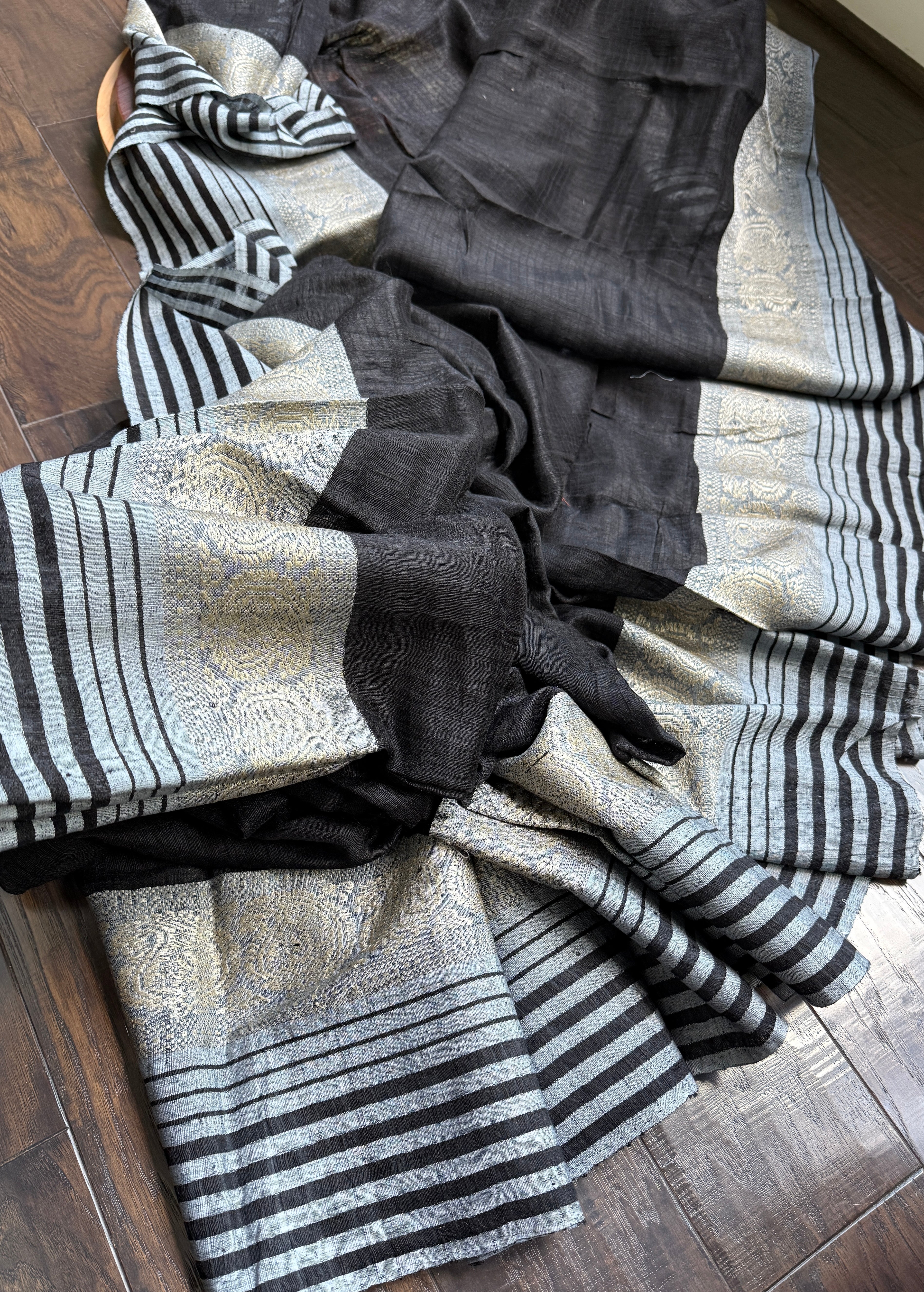 Pure Matka Silk Handwoven - Black Grey