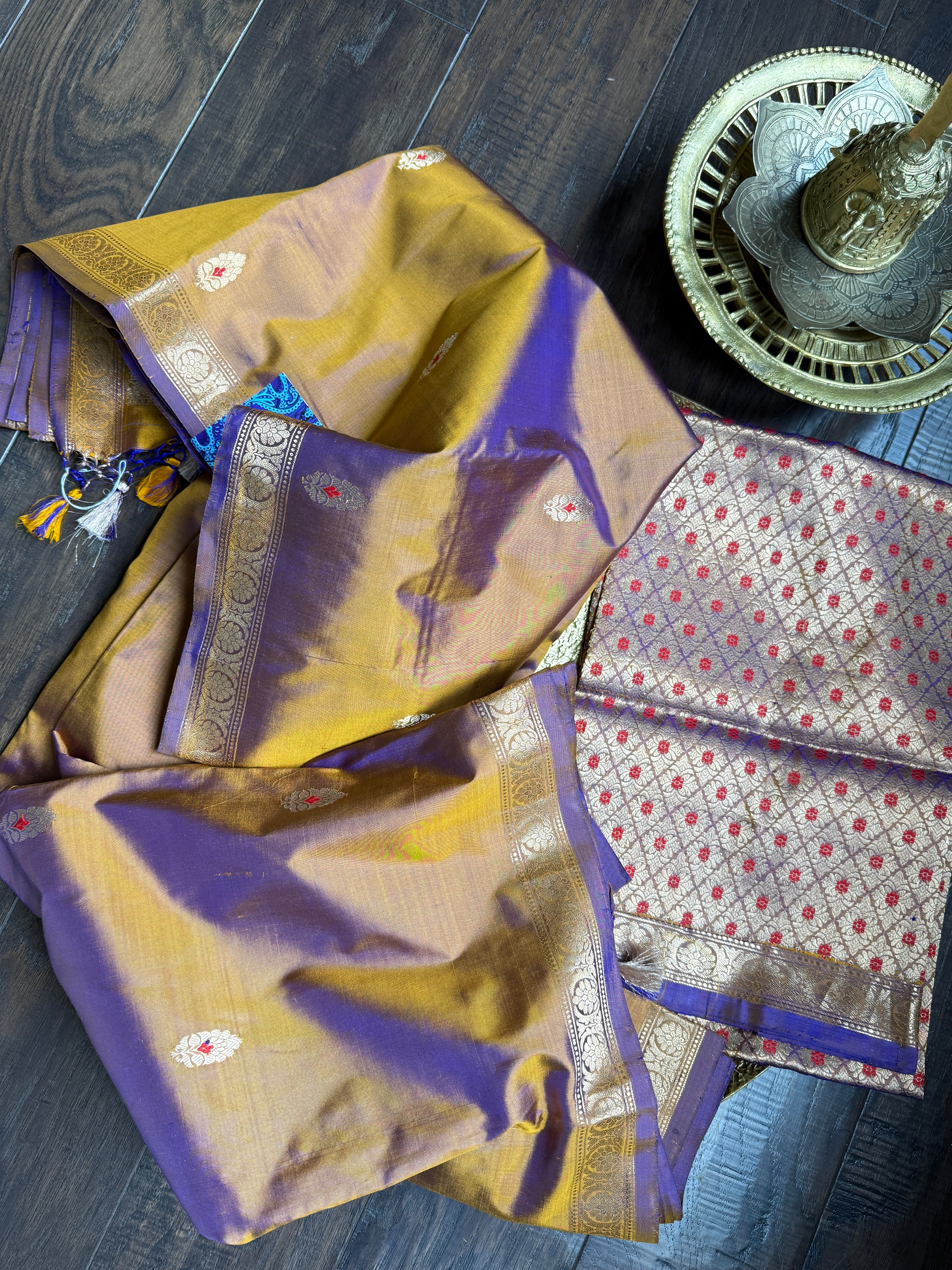 Pure Katan Silk Banarasi - Brown Purple Dual Shaded
