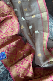 Pure Kora by Katan Silk Kadwa Banarasi - Light Grey Mauve Antique Zari