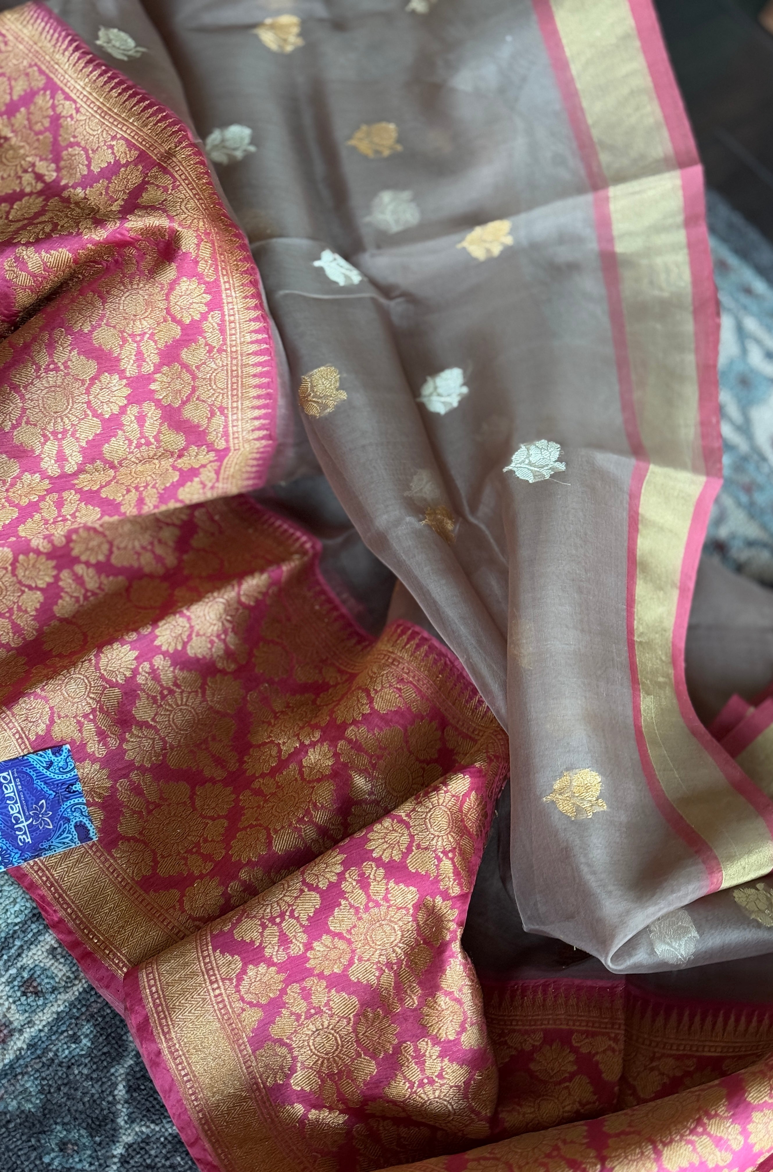 Pure Kora by Katan Silk Kadwa Banarasi - Light Grey Mauve Antique Zari