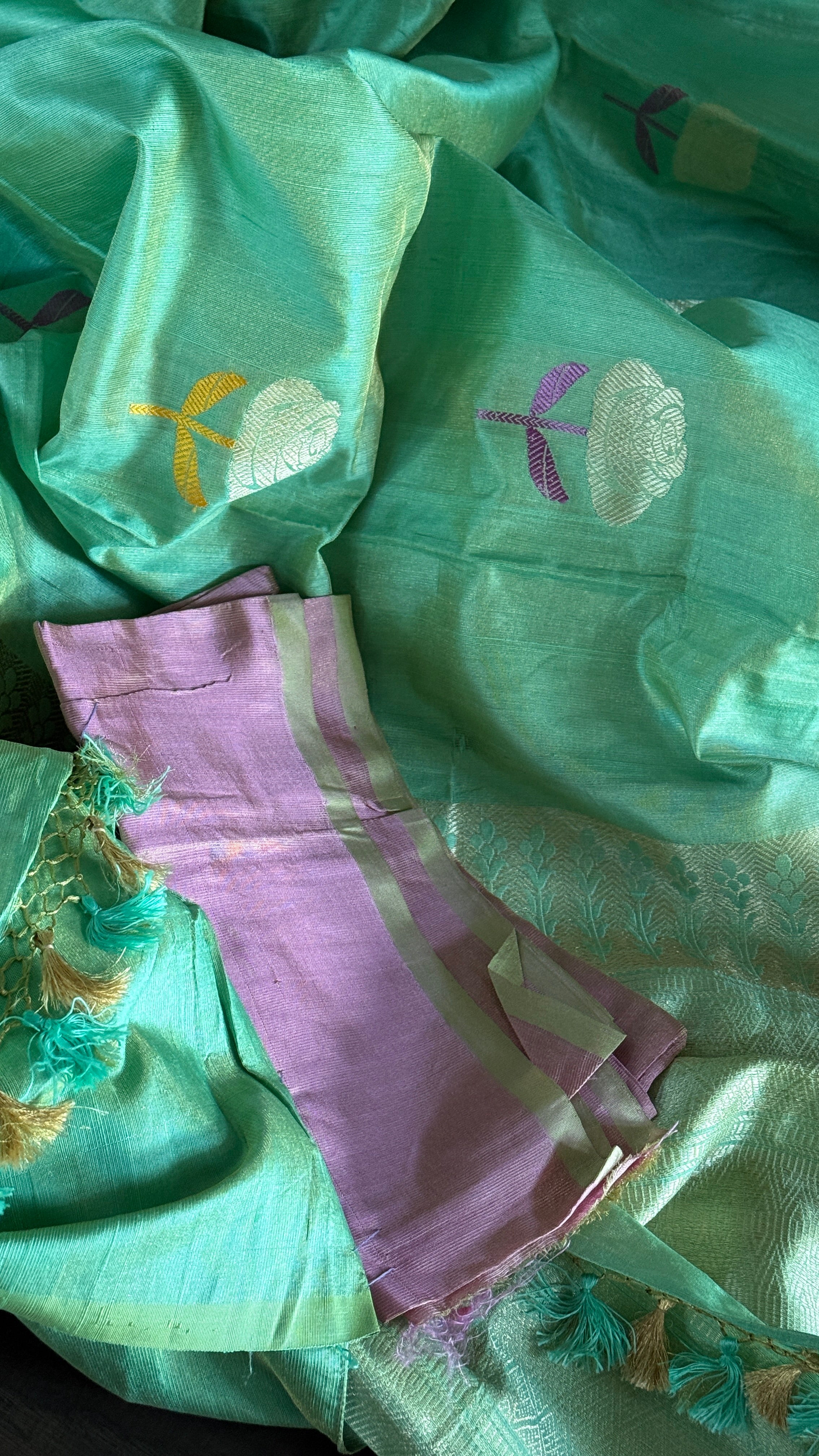 Tussar Tissue Silk Banarasi - Light Green Dual Shaded Antique Zari