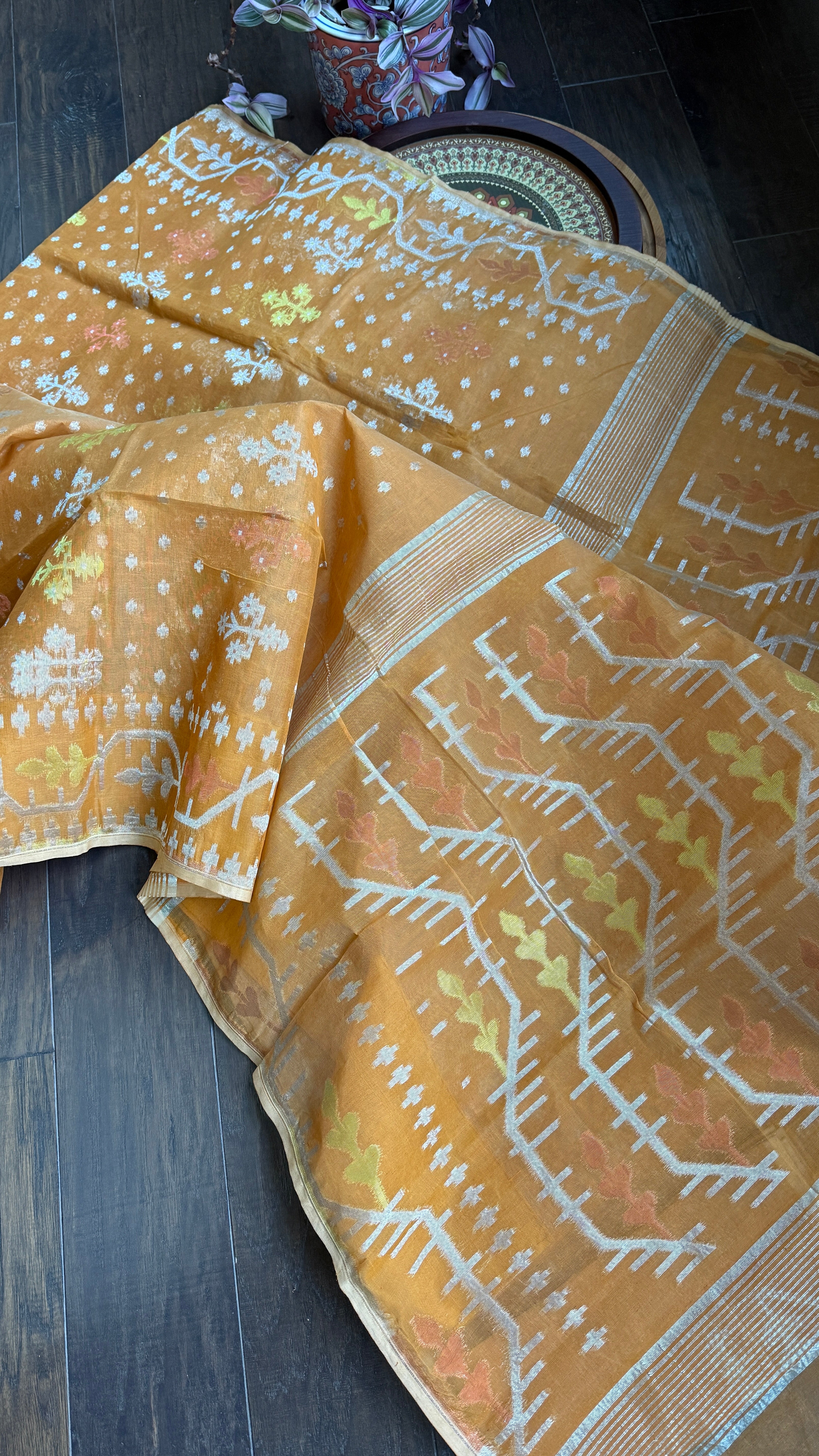 Dhakai Jamdani  - Light Terracotta Silver Zari Woven