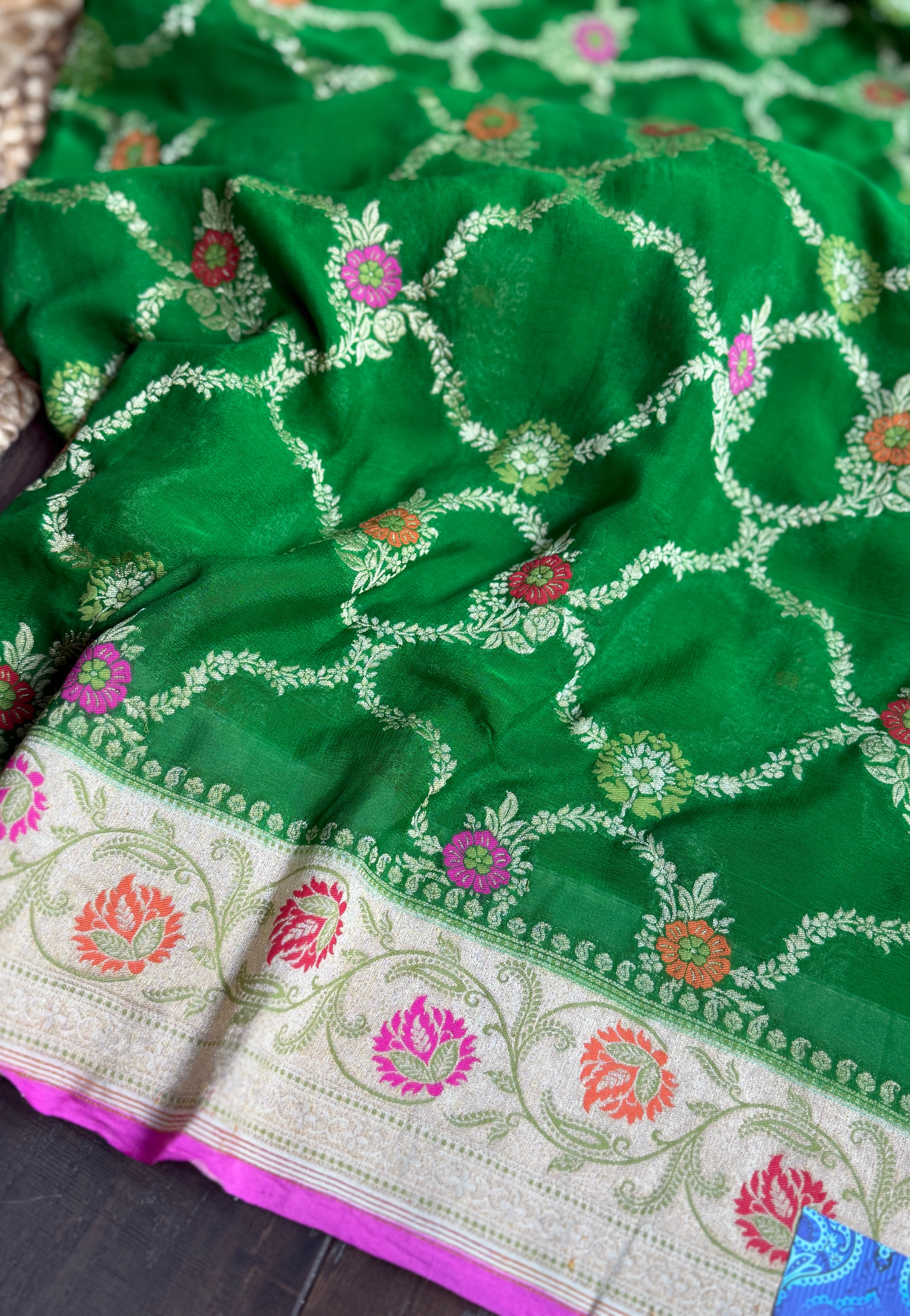 Khaddi Georgette Paithani Banarasi - Green Cream Meenakari