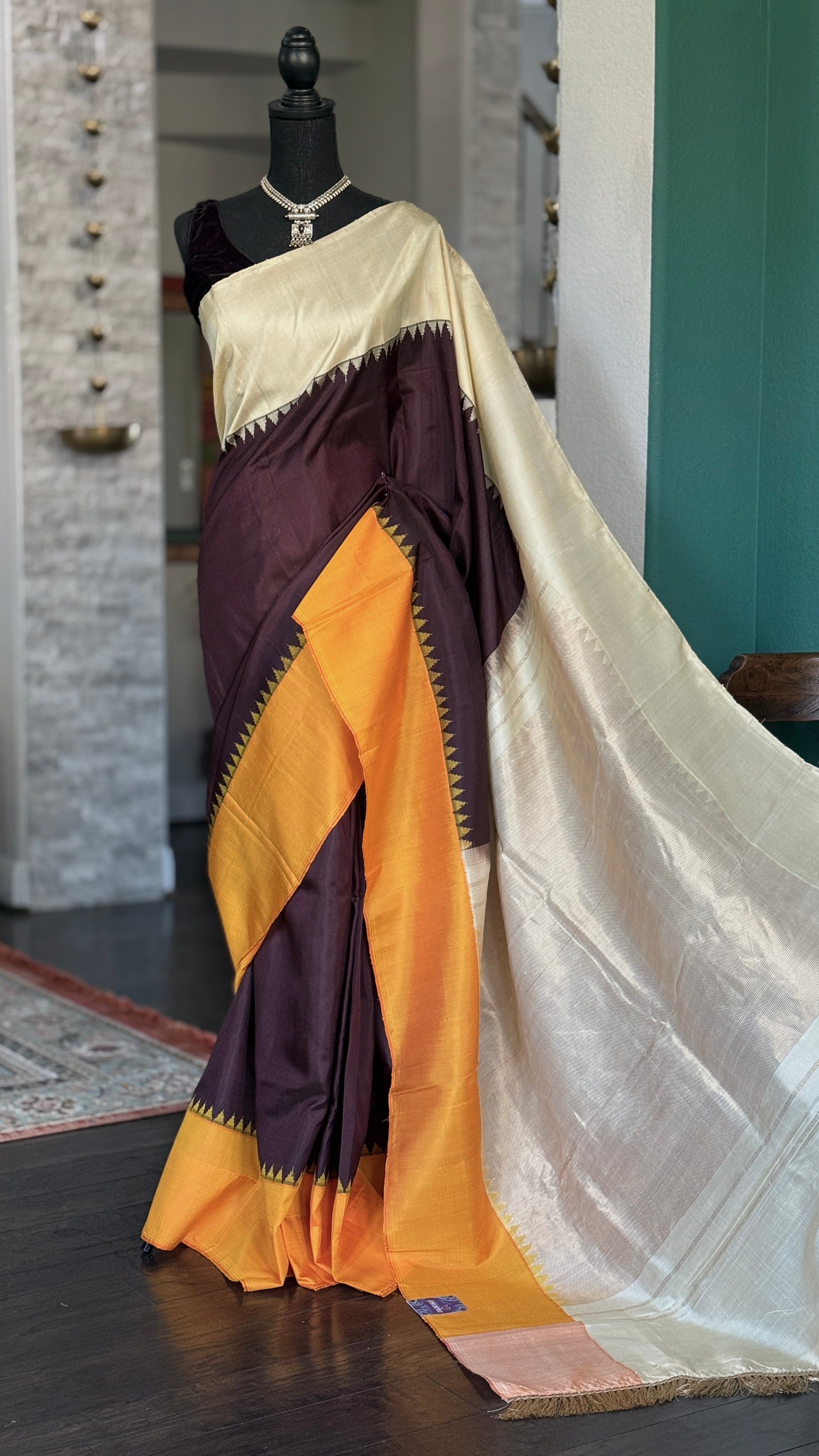 Pure Silk Gadwal - Plum Brown Ganga Yamuna