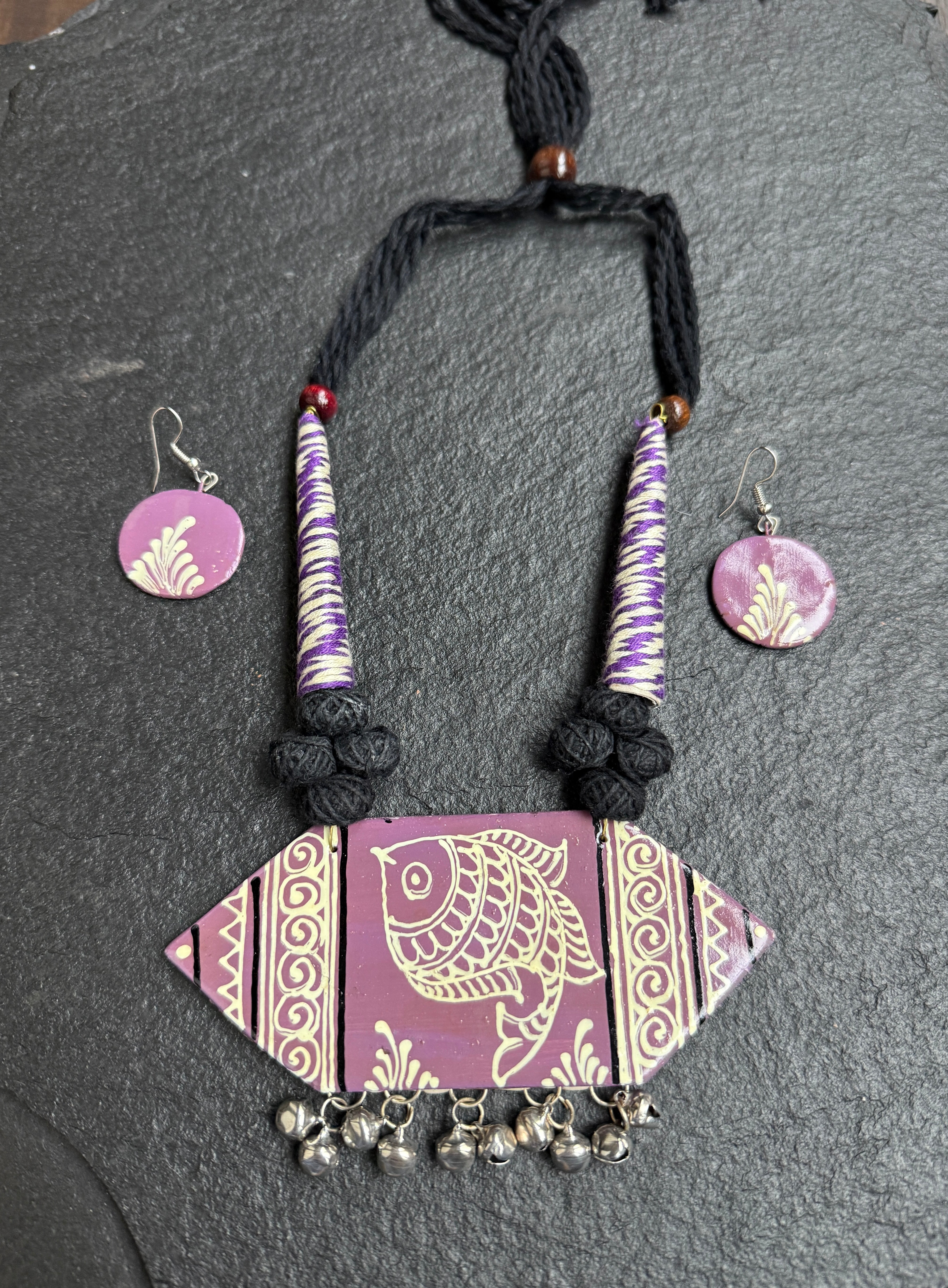 Jewelry Set - Mauve Black Madhubani
